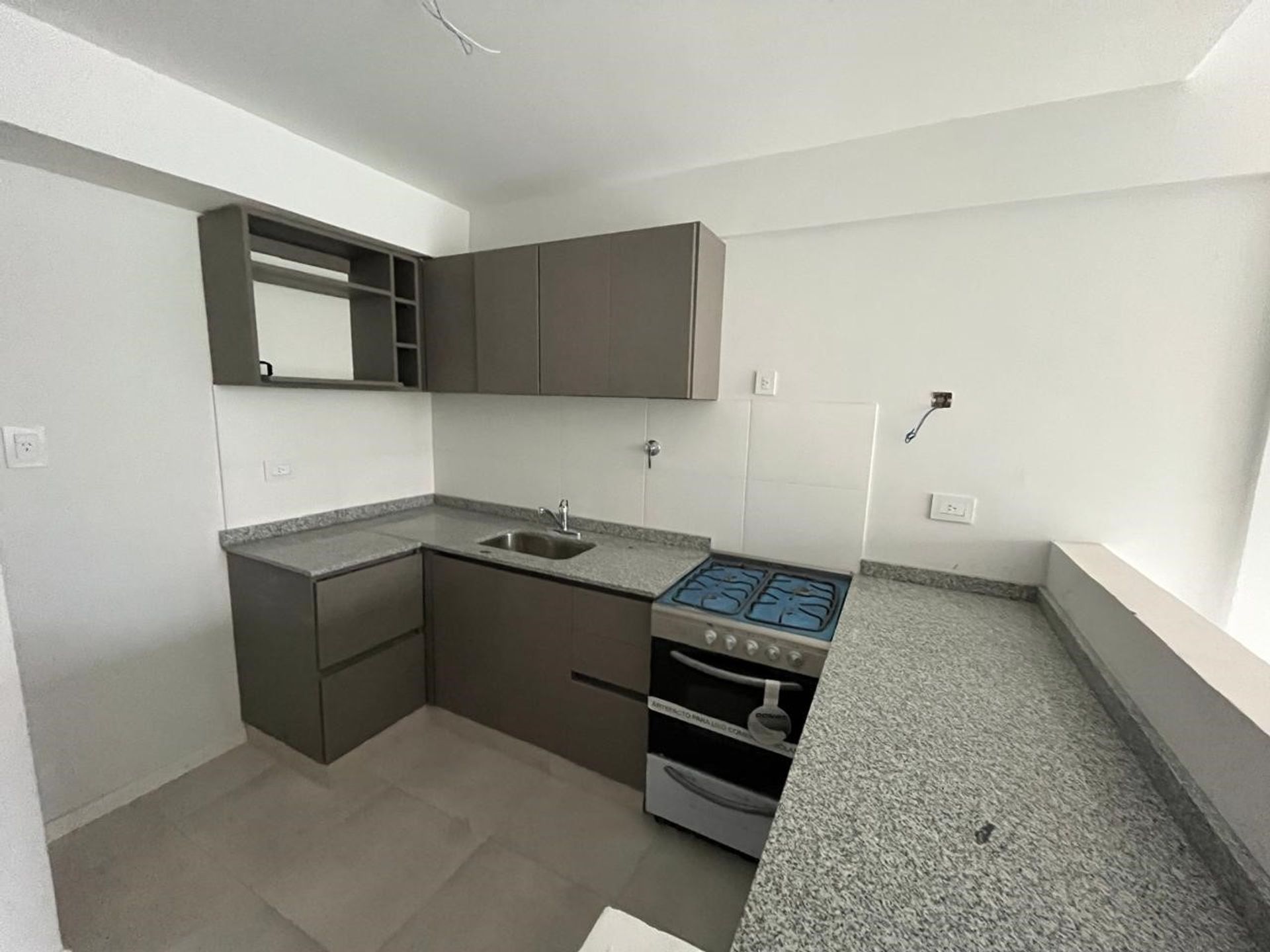 VENTA 2 AMB COLEGIALES BALCON ENTREGA MARZO 2025 - 5