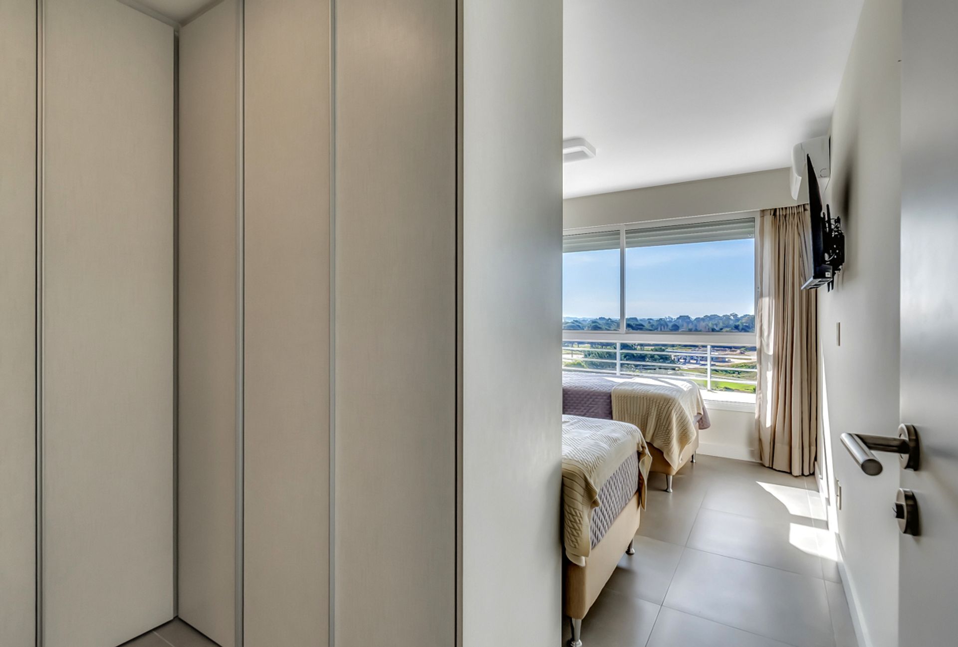 Venta apto 2 dormitorios en suite + garaje ,vistas - 19