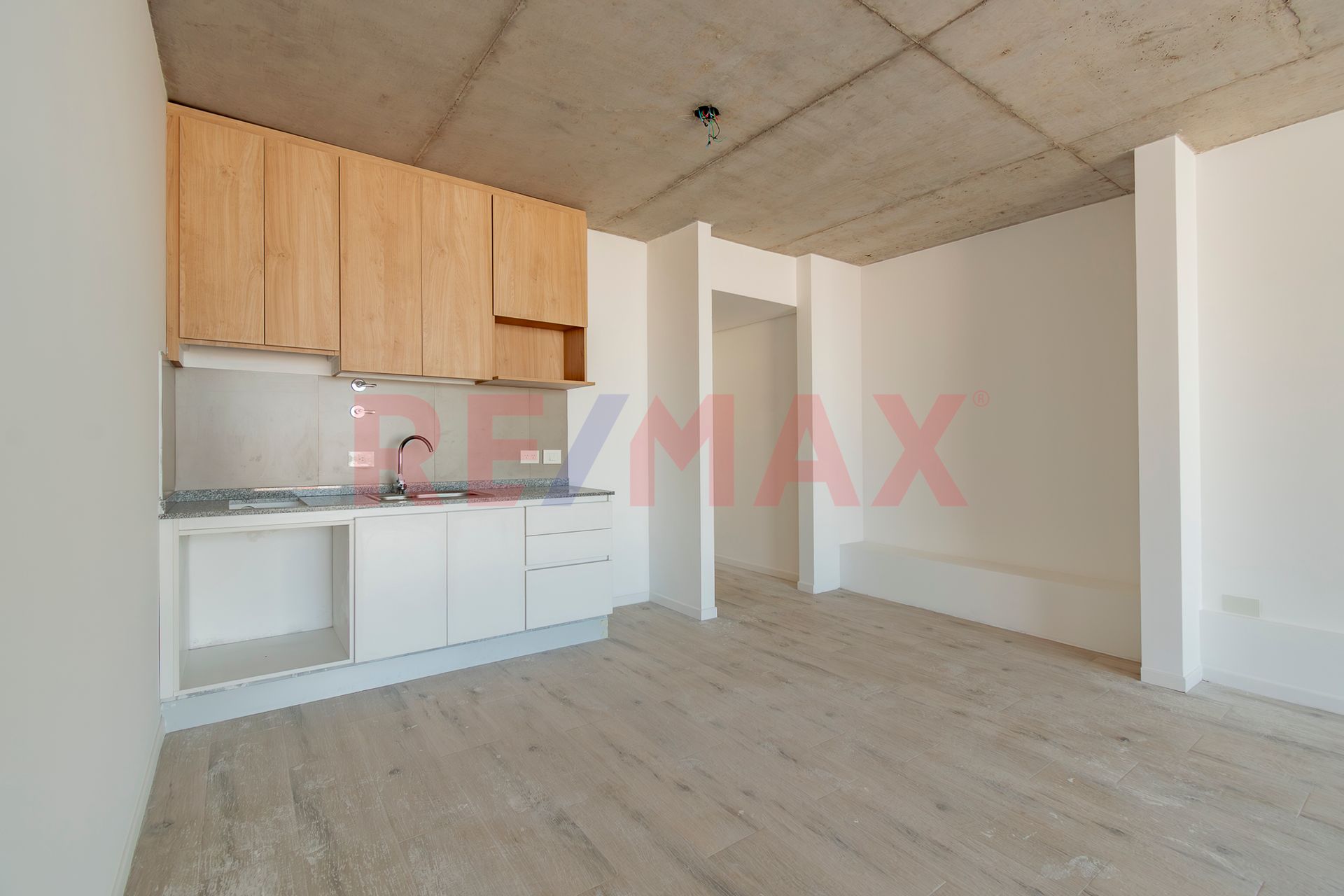 Venta V Ort&uacute;zar 1 Ambiente con Balc&oacute;n y Amenities - 5