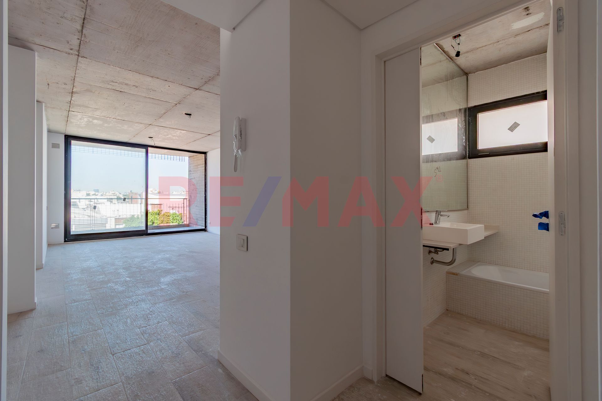 Venta V Ort&uacute;zar 1 Ambiente con Balc&oacute;n y Amenities - 17
