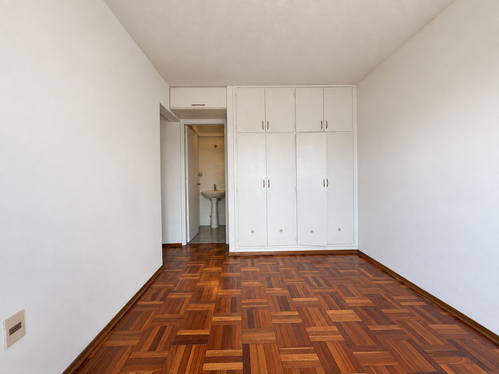 Venta Apto 3 dormitorios 2 garaje Punta Carretas - 20