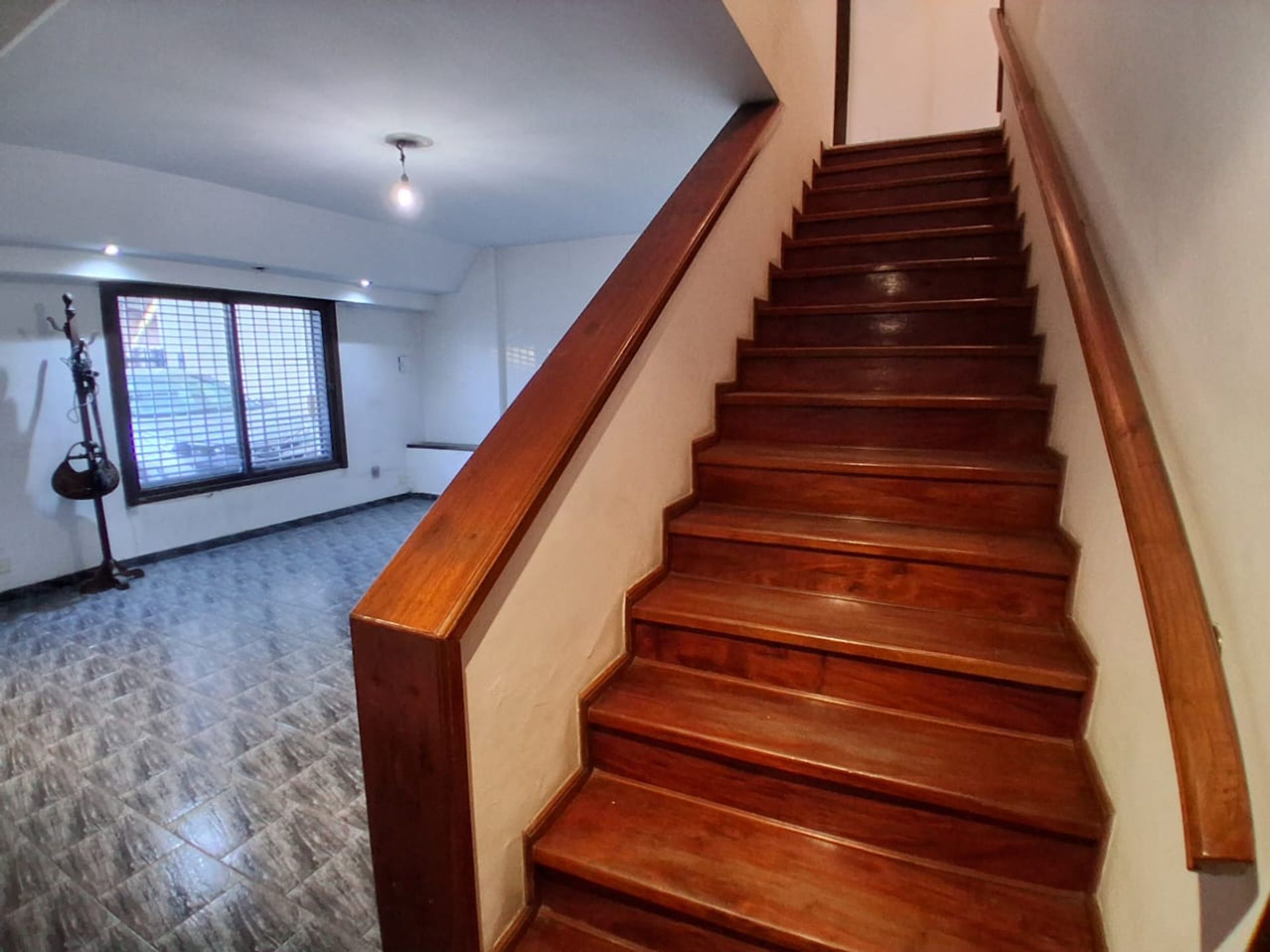 P H en Venta en La Matanza, G.B.A. Zona Oeste - USD 185.000 | Inmoup - 6