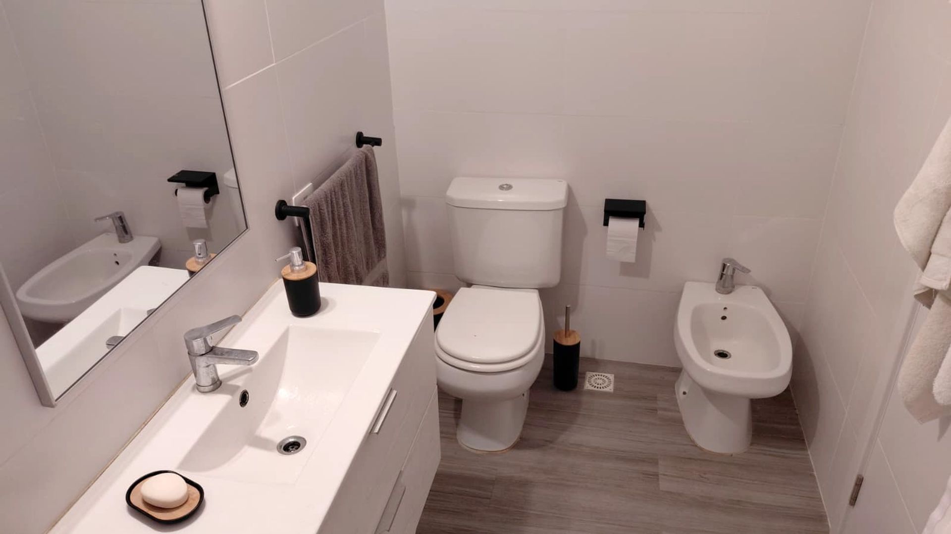 ALQUILER APARTAMENTO MALVIN 1 DORMITORIO + COCHERA - 8