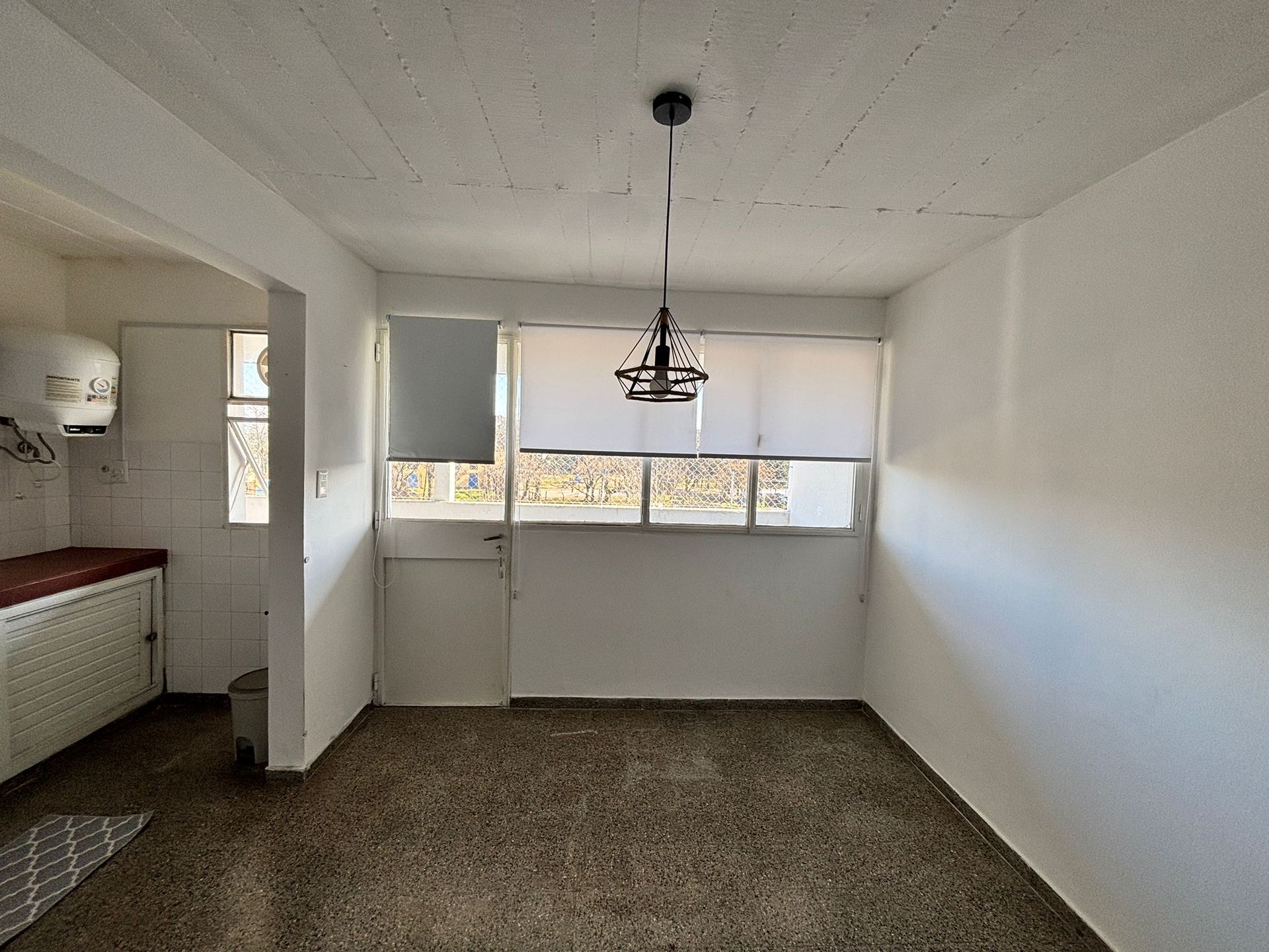 Venta de apartamento 2 dormitorios en Pando - 1