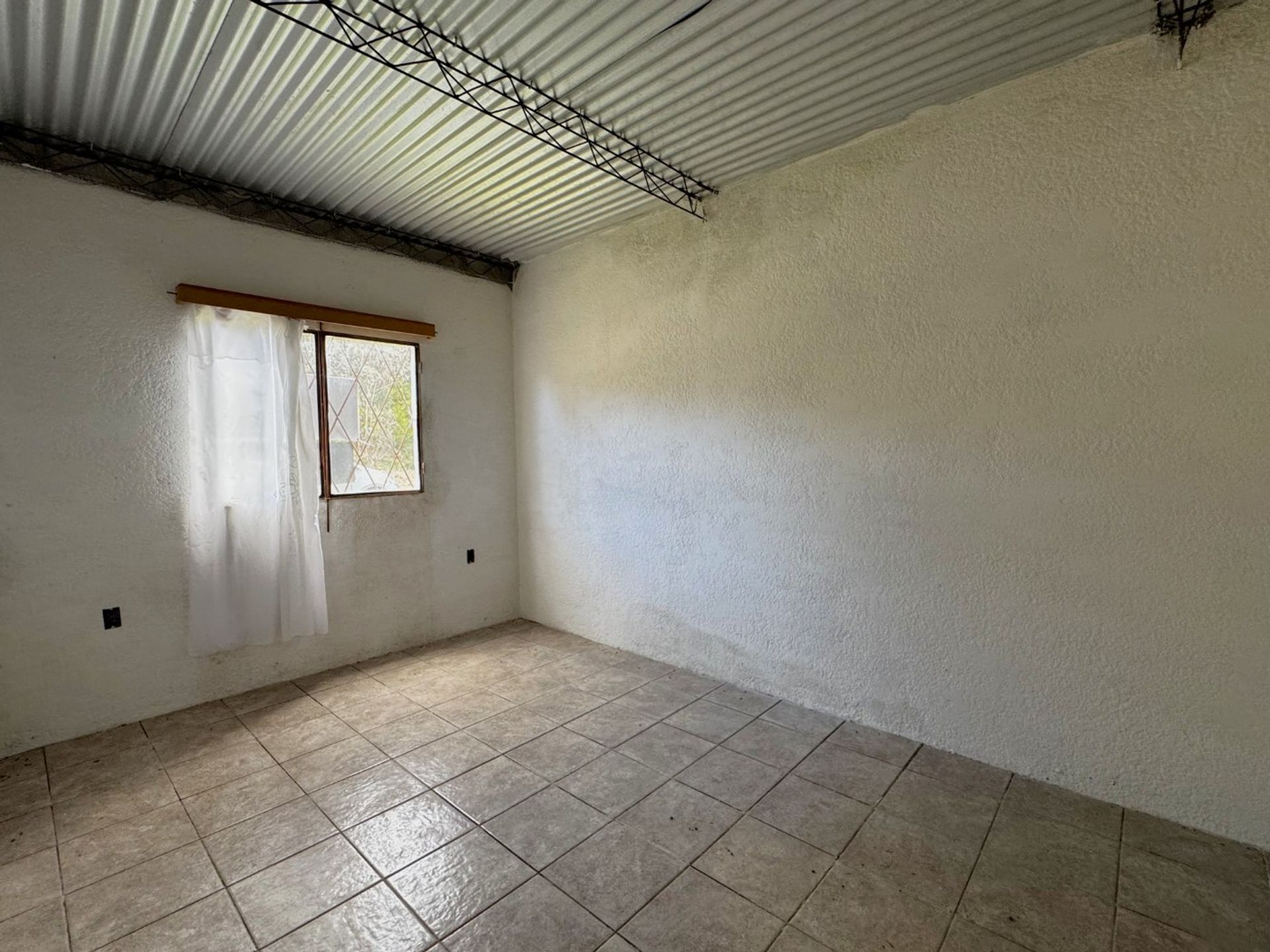 Venta casa de un dormitorio Araminda gran terreno - 5