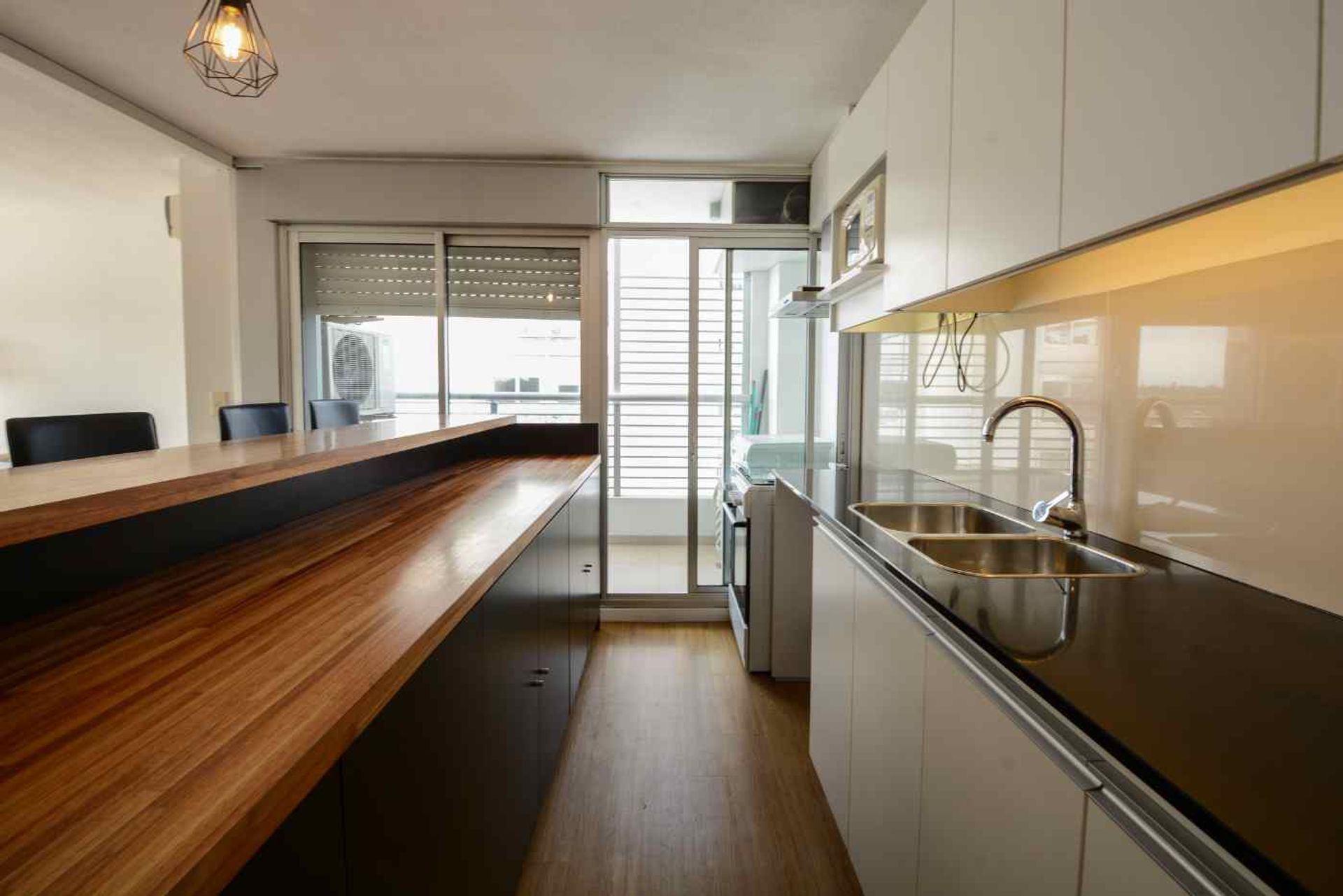 VENTA APTO AMUEBLADO. 2 DORM., COCH. DOBLE, MALVÍN - 3