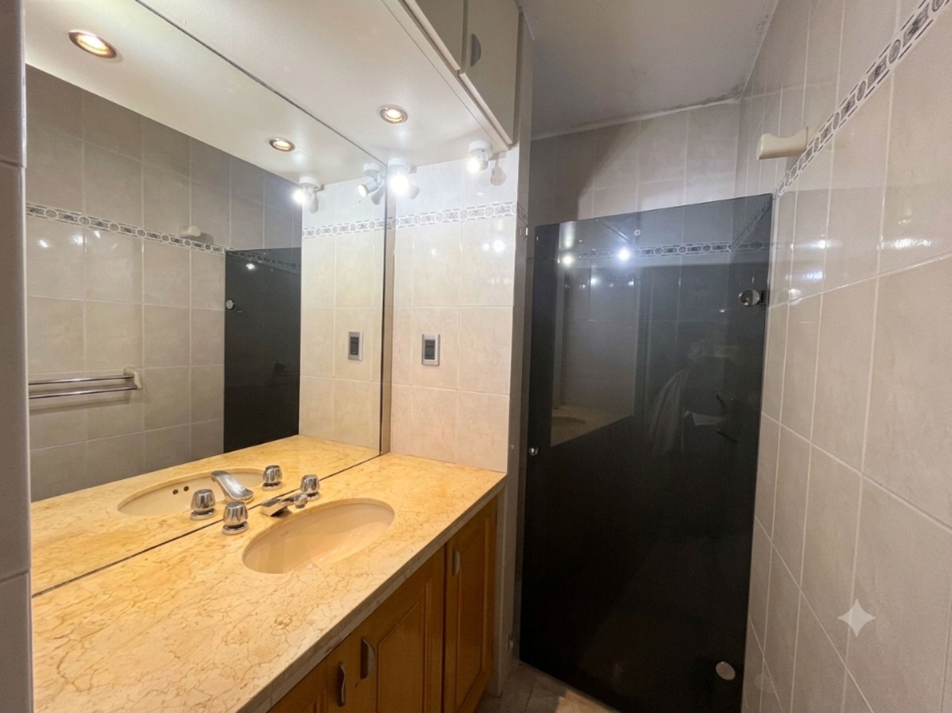 Venta apartamento 2 dorm garage Parque Batlle - 13