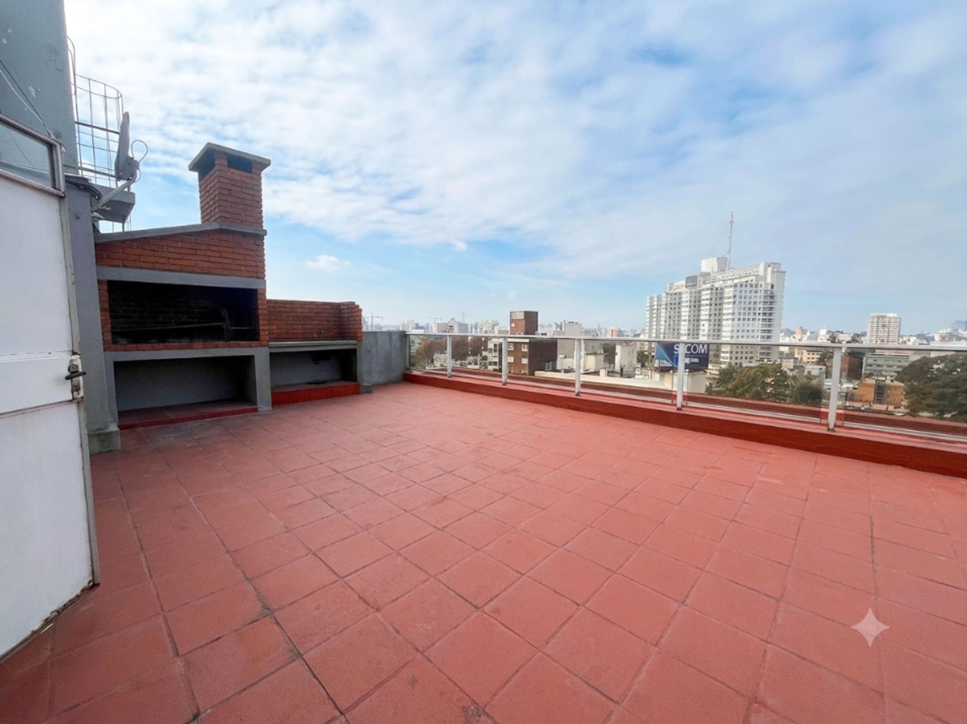 Venta apartamento 2 dorm garage Parque Batlle - 1