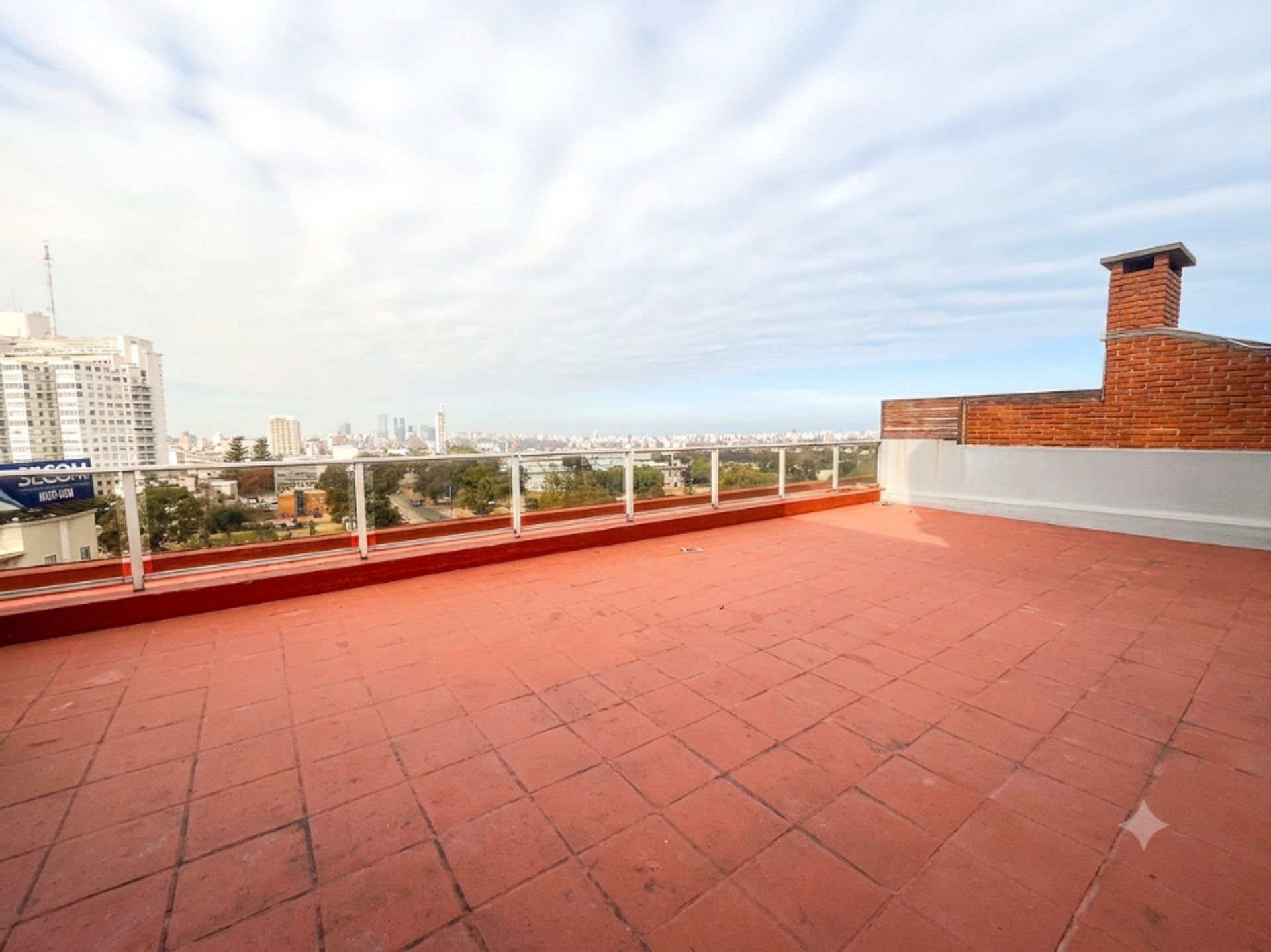 Venta apartamento 2 dorm garage Parque Batlle - 2