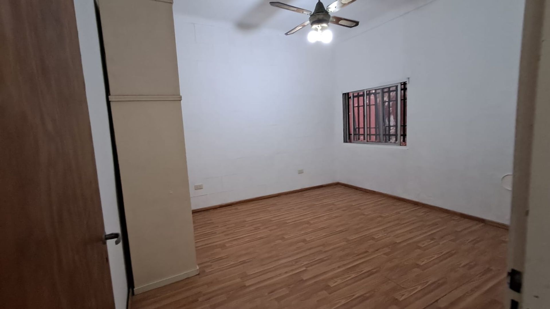 P H en Venta en La Matanza, G.B.A. Zona Oeste