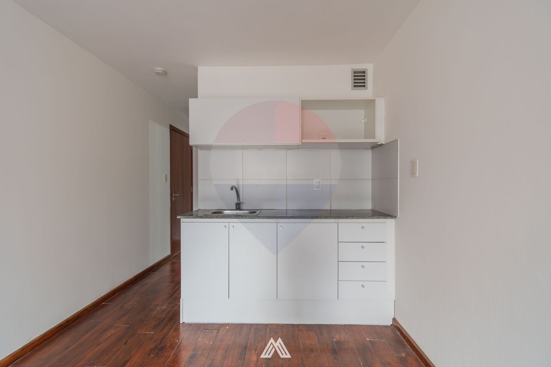 ALQUILER MONOAMBIENTE CORDÓN SUR BALCÓN - 5