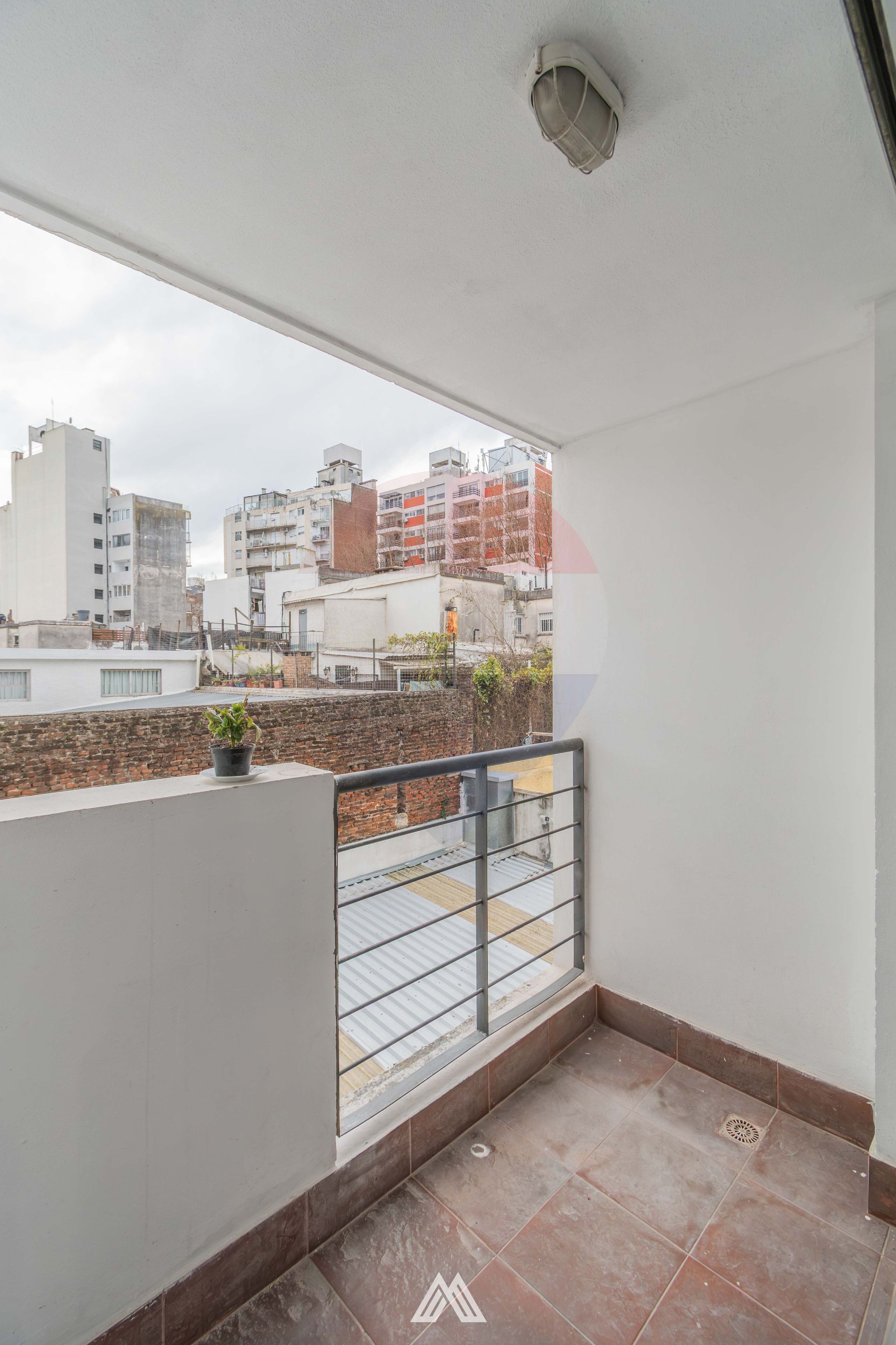 ALQUILER MONOAMBIENTE CORDÓN SUR BALCÓN - 10