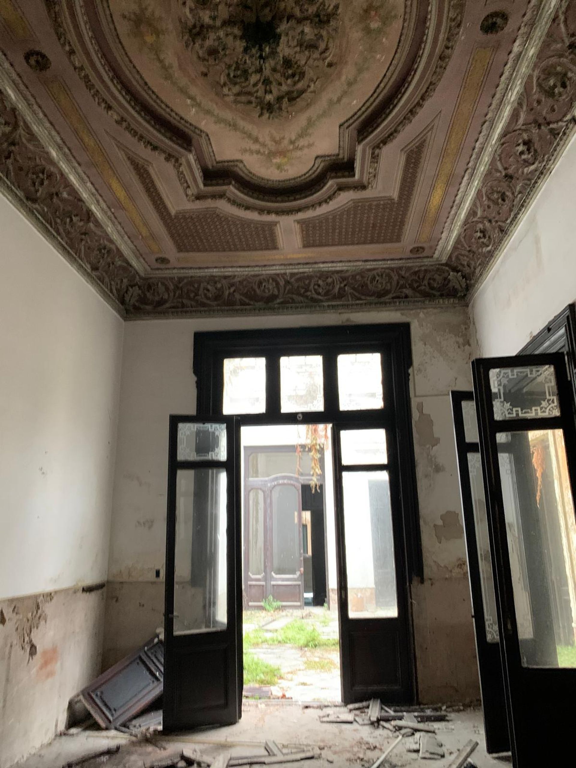 VENTA GRAN VIVIENDA EN CENTRO OPORTUNIDAD - 11