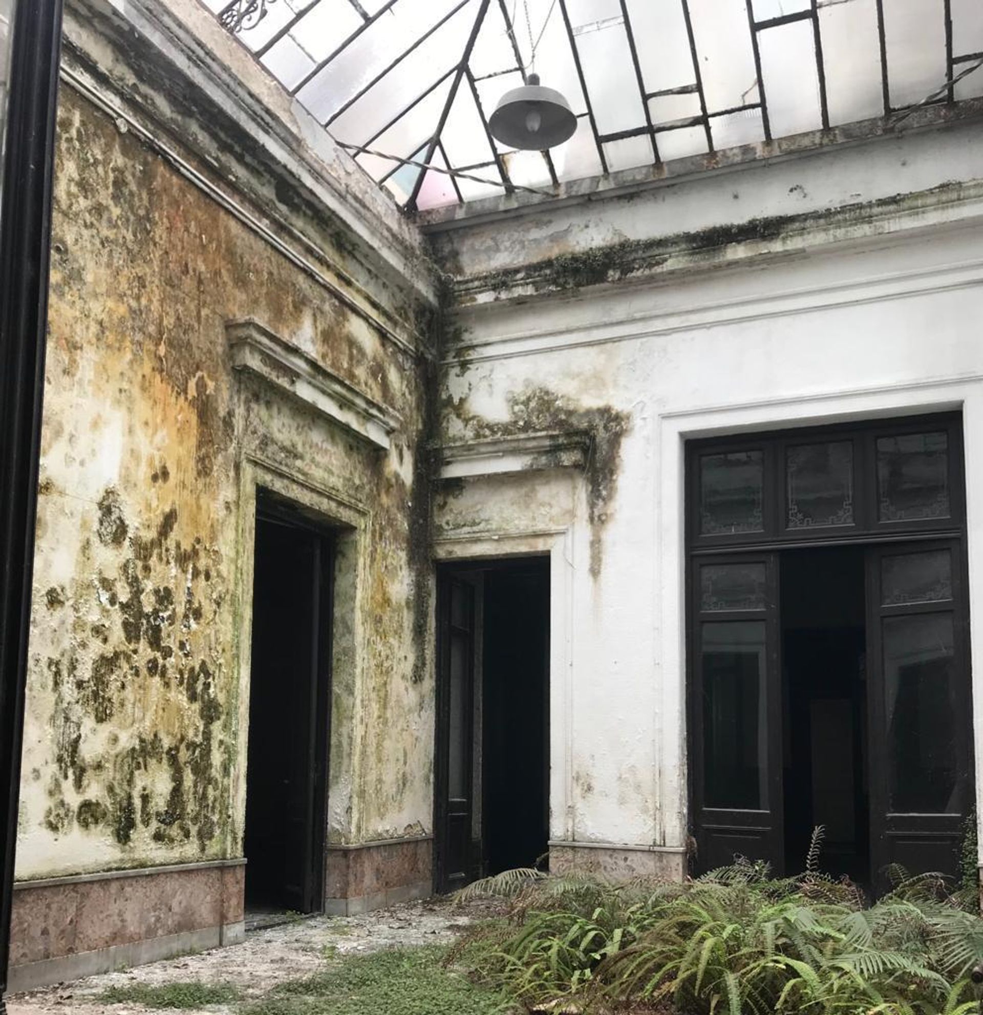 VENTA GRAN VIVIENDA EN CENTRO OPORTUNIDAD - 4