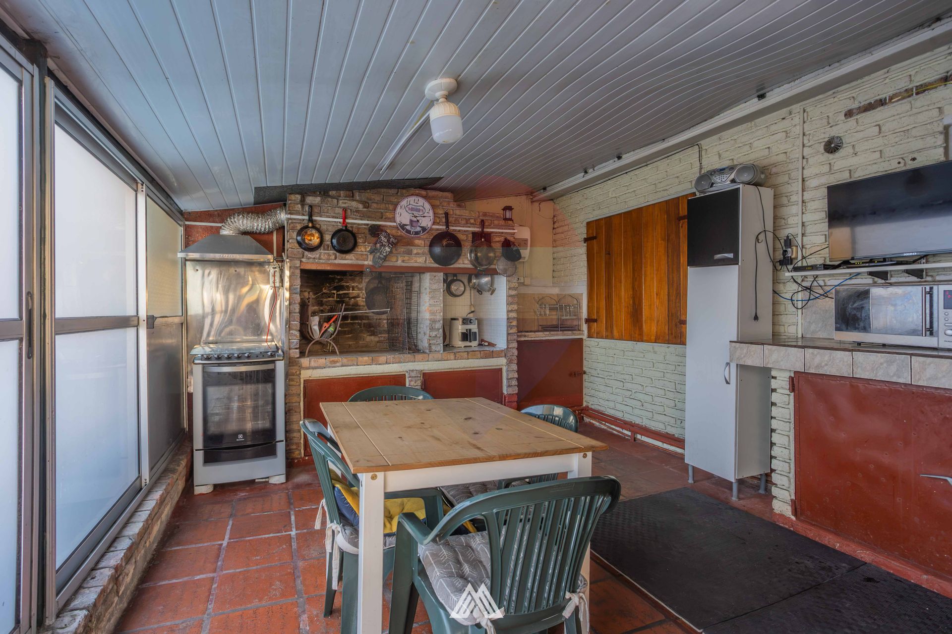 Venta 2 casas en Maro&ntilde;as con cochera y gran sal&oacute;n - 14