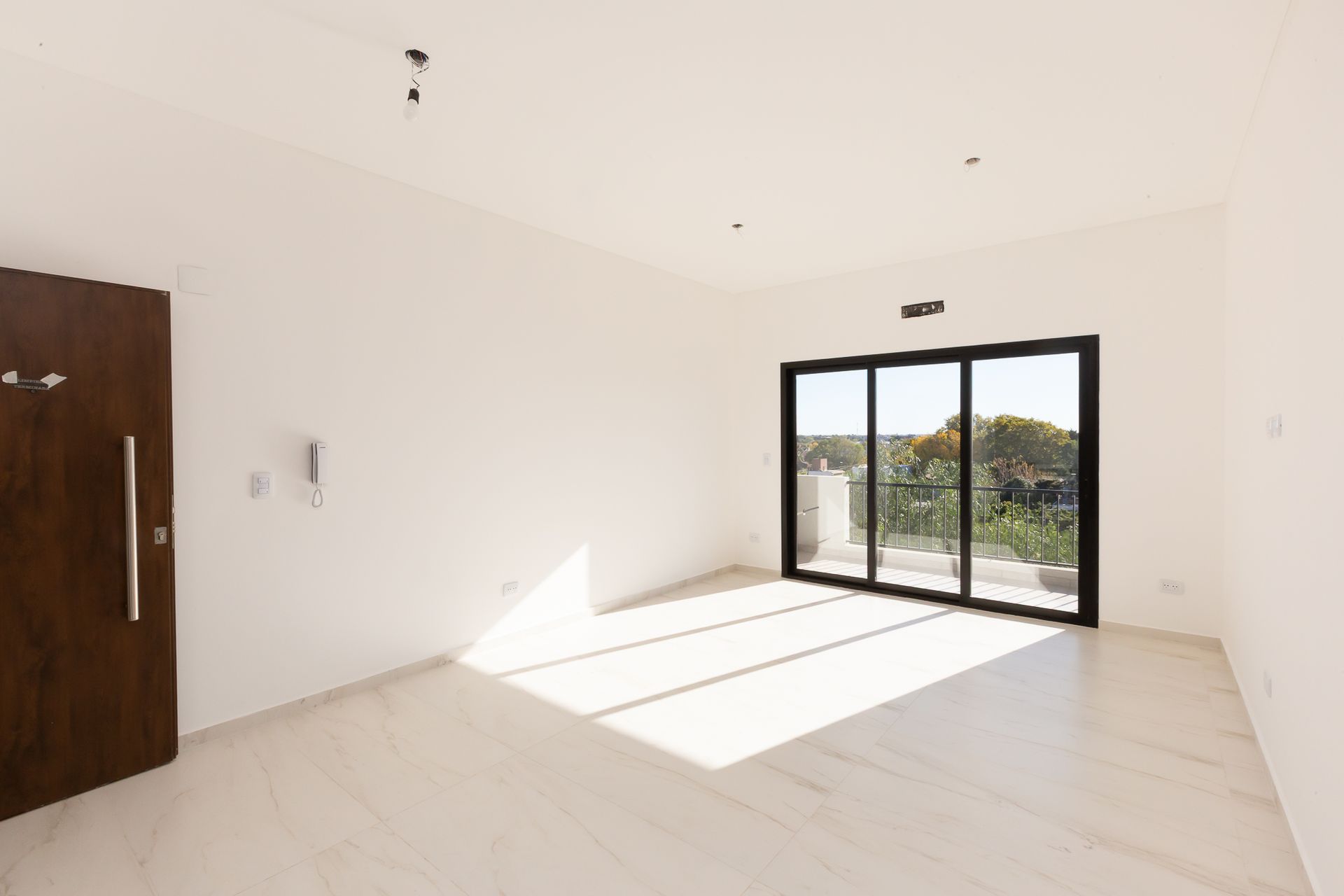 VENTA DEPARTAMENTO 2 AMBIENTES EN MERLO - 2