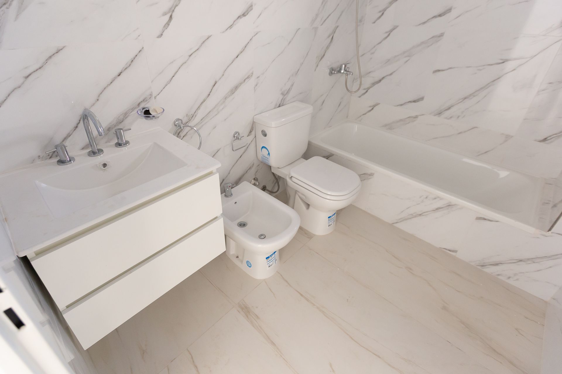 VENTA DEPARTAMENTO 2 AMBIENTES EN MERLO - 3
