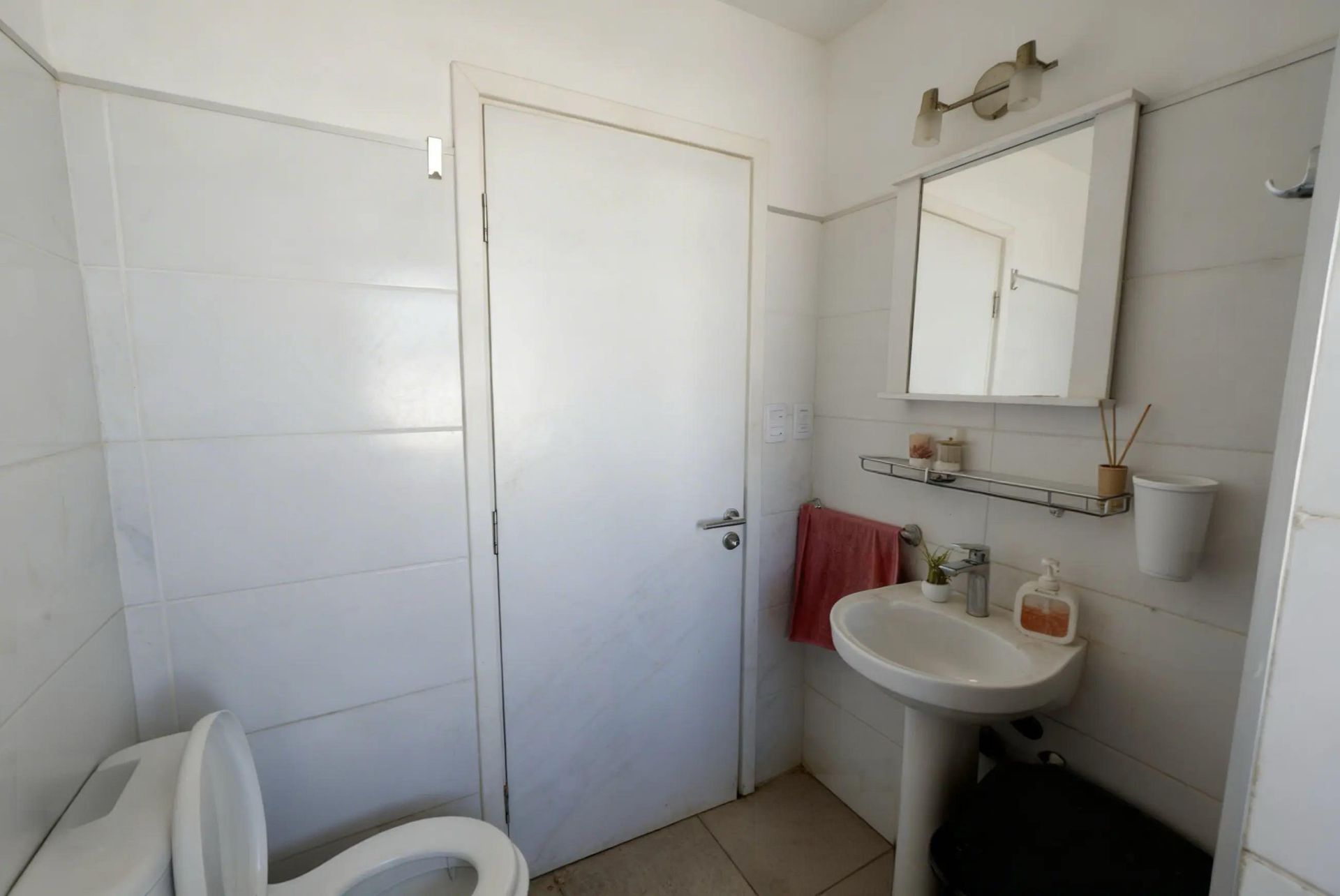 Casa en Complejo Cerrado PH 2 dormitorios LAGOMAR - 10
