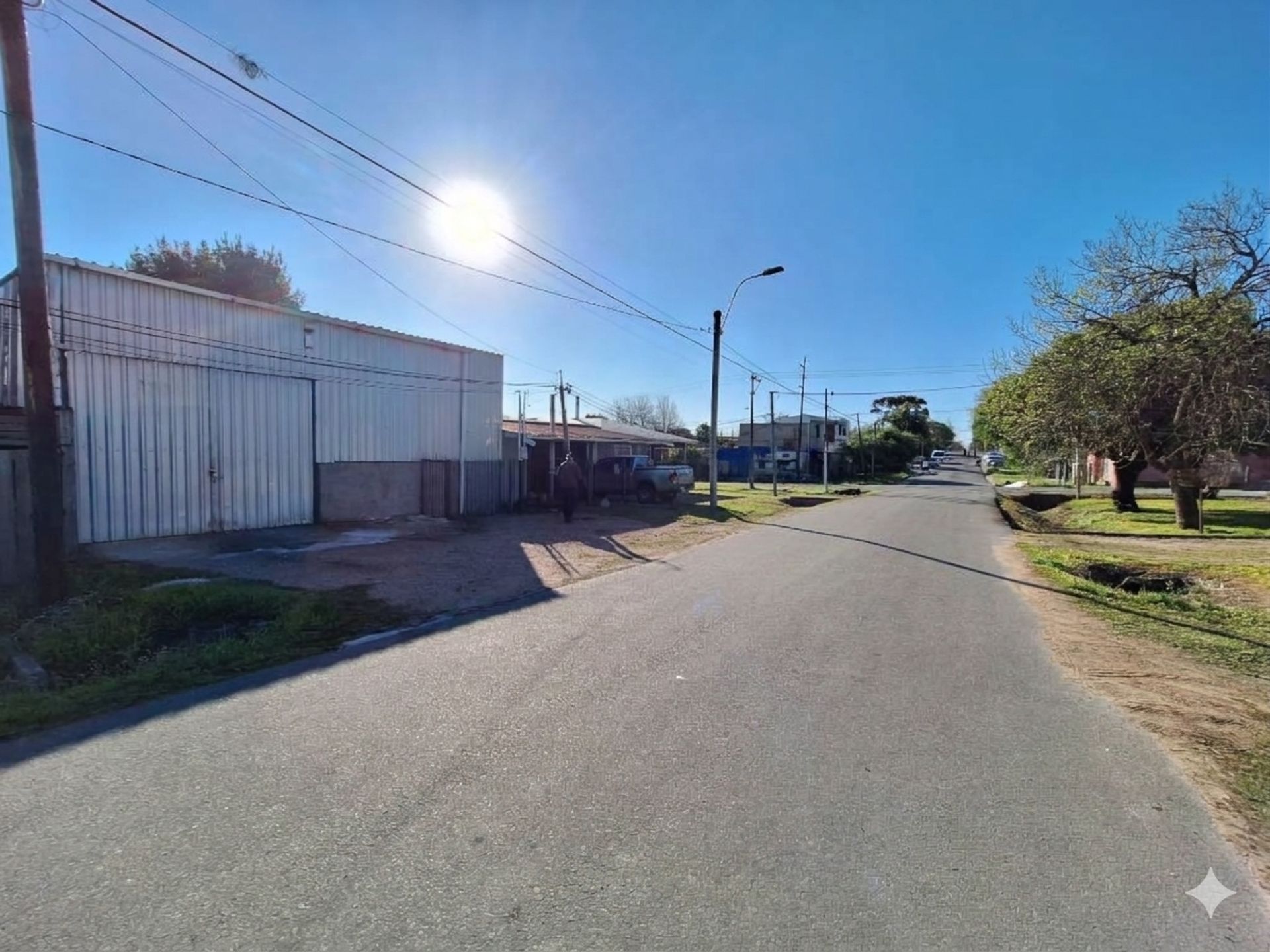 ALQUILER LOCAL 104m² CENTRICO MULTIPLES USOS PANDO - 3