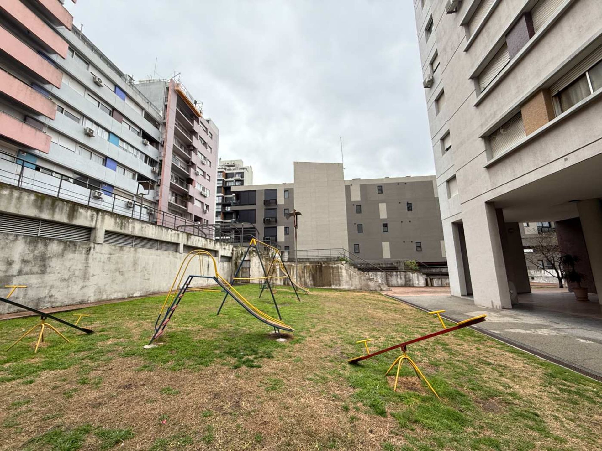 VENTA APARTAMENTO 3 DORM 2 BA&Ntilde;OS GGE PARQUE BATLLE - 20