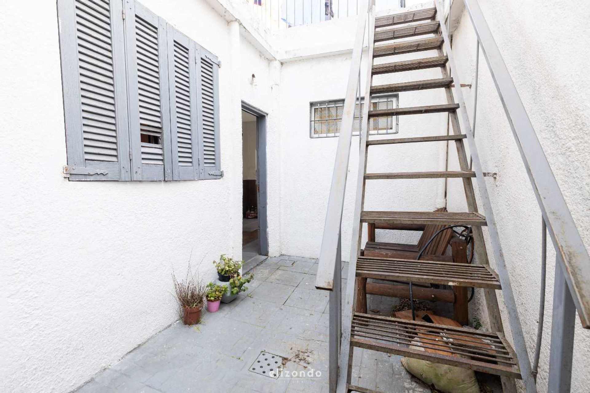 Venta 2 apartamentos Brazo Oriental con Patio - 9