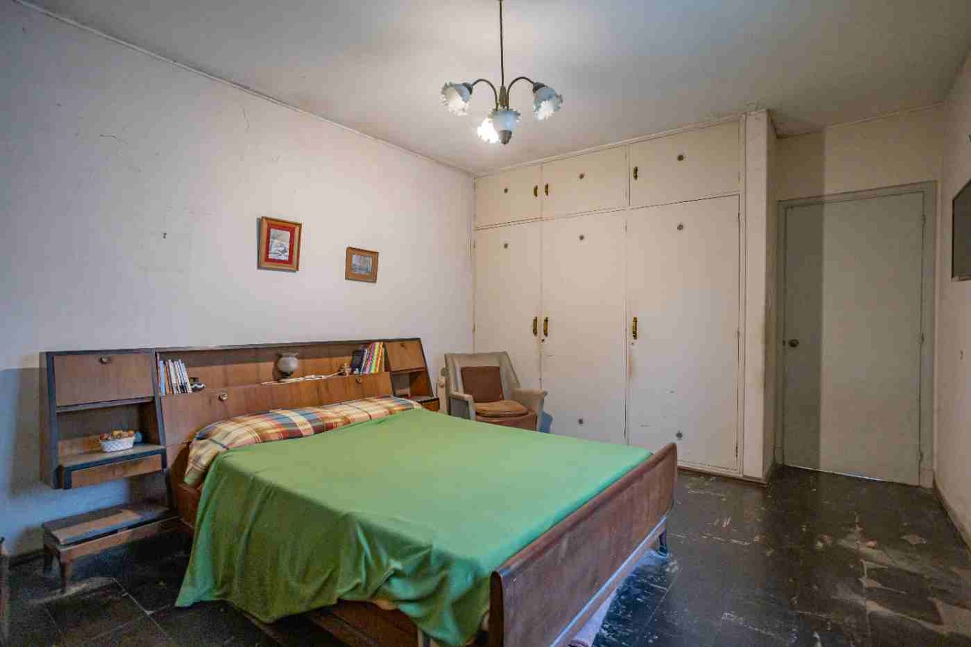 Venta PU Casa y Apto en Pocitos con garaje y fondo - 5