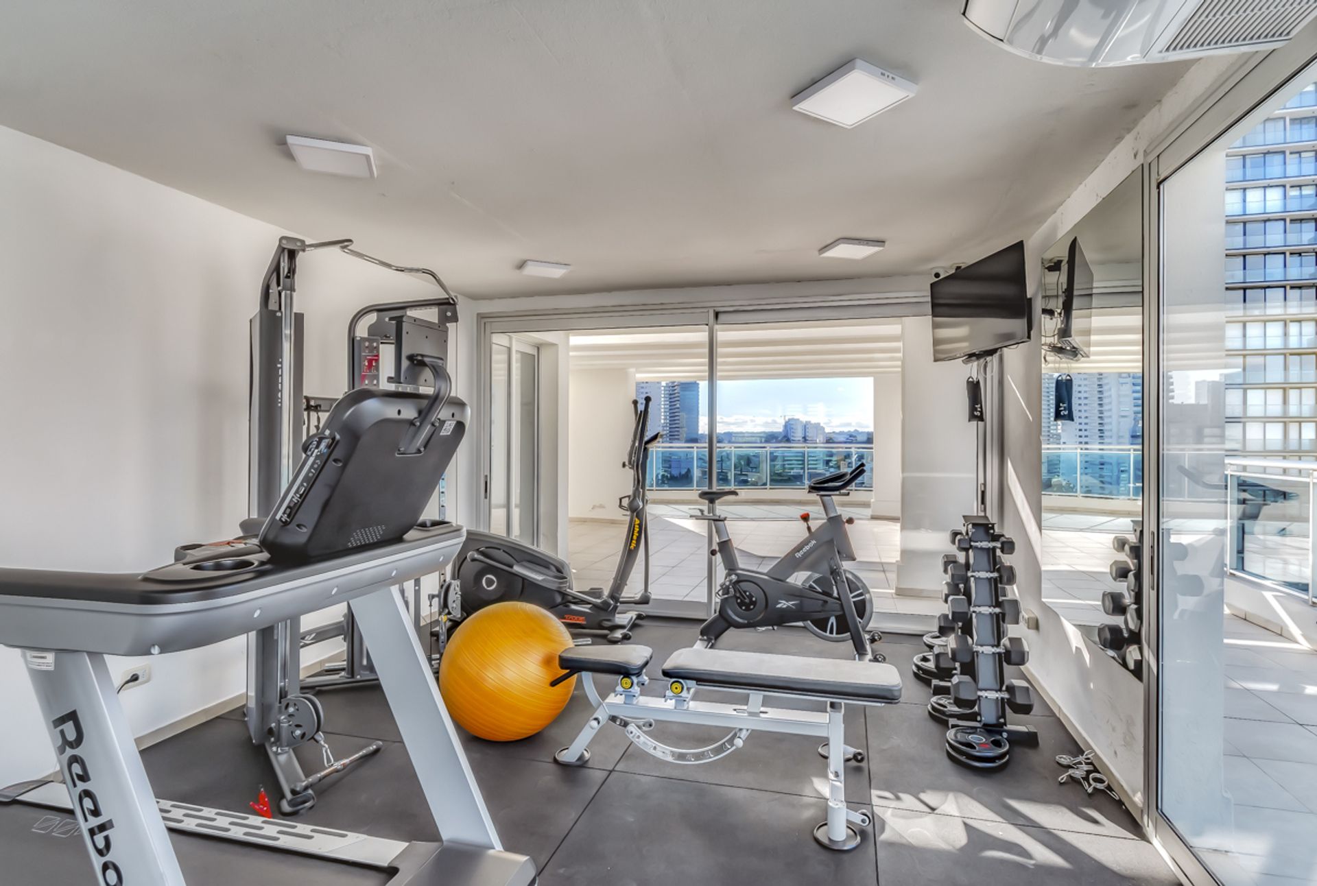 APARTAMENTO UN DORMITORIO EN VENTA PUNTA DEL ESTE - 14