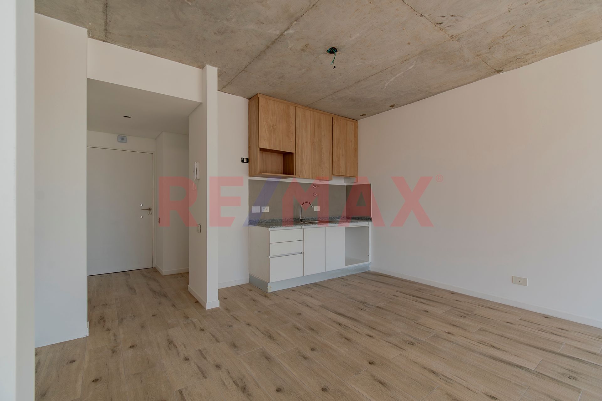 Venta V Ortúzar 1 Amb al Frente con Patio — foto 4