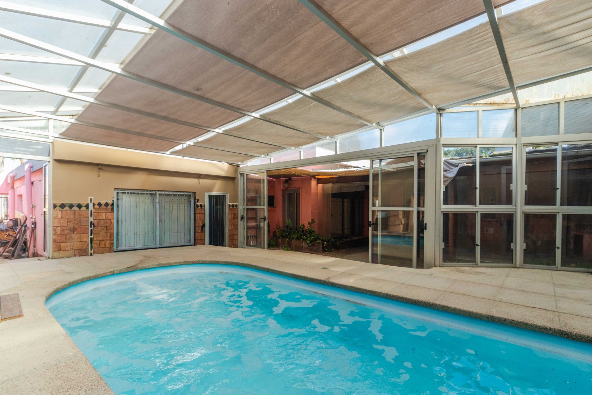 Venta de casa 5 dormitorios en Lomas de Solymar - 18