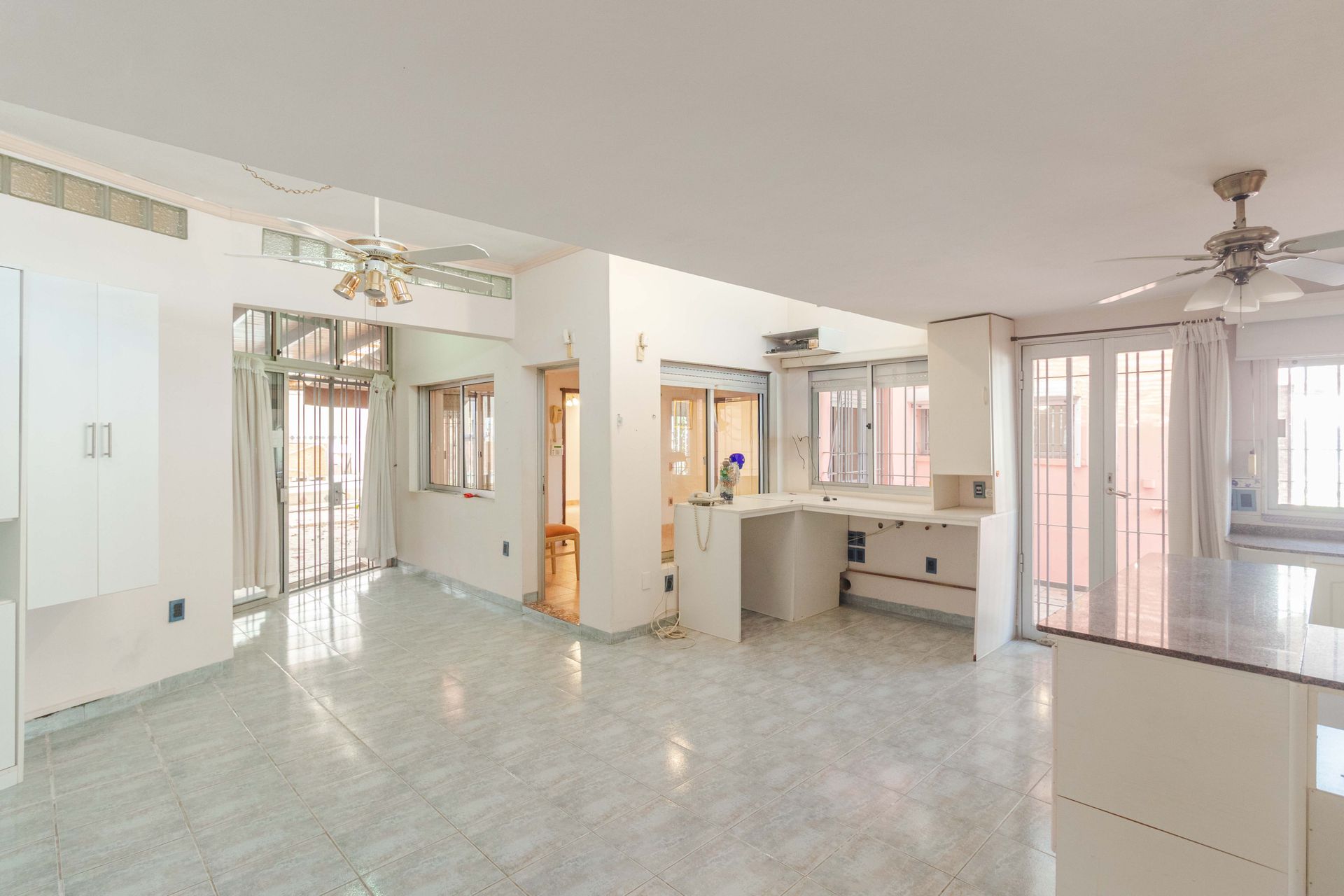 Venta de casa 5 dormitorios en Lomas de Solymar - 9