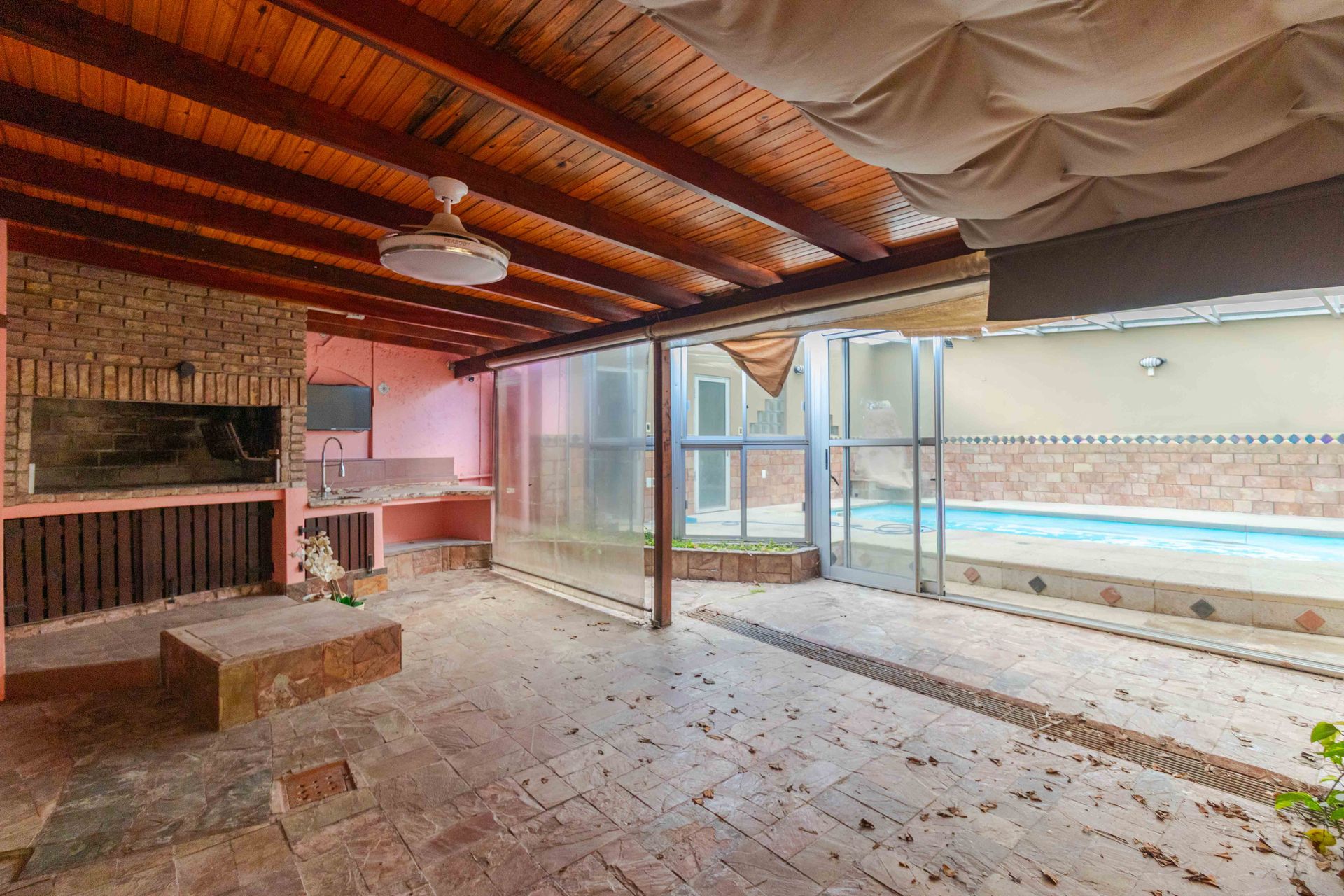 Venta de casa 5 dormitorios en Lomas de Solymar - 19