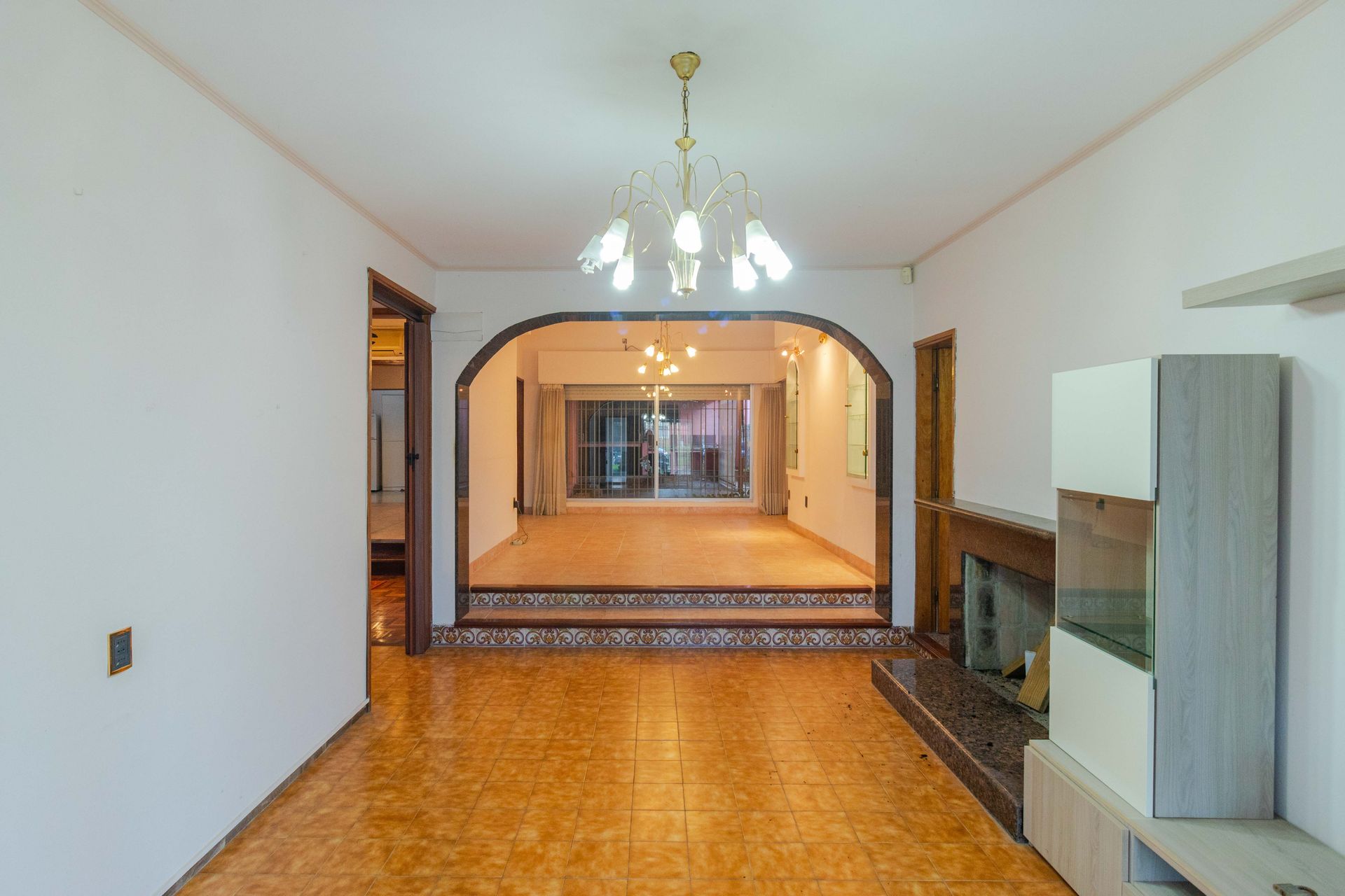 Venta de casa 5 dormitorios en Lomas de Solymar - 2