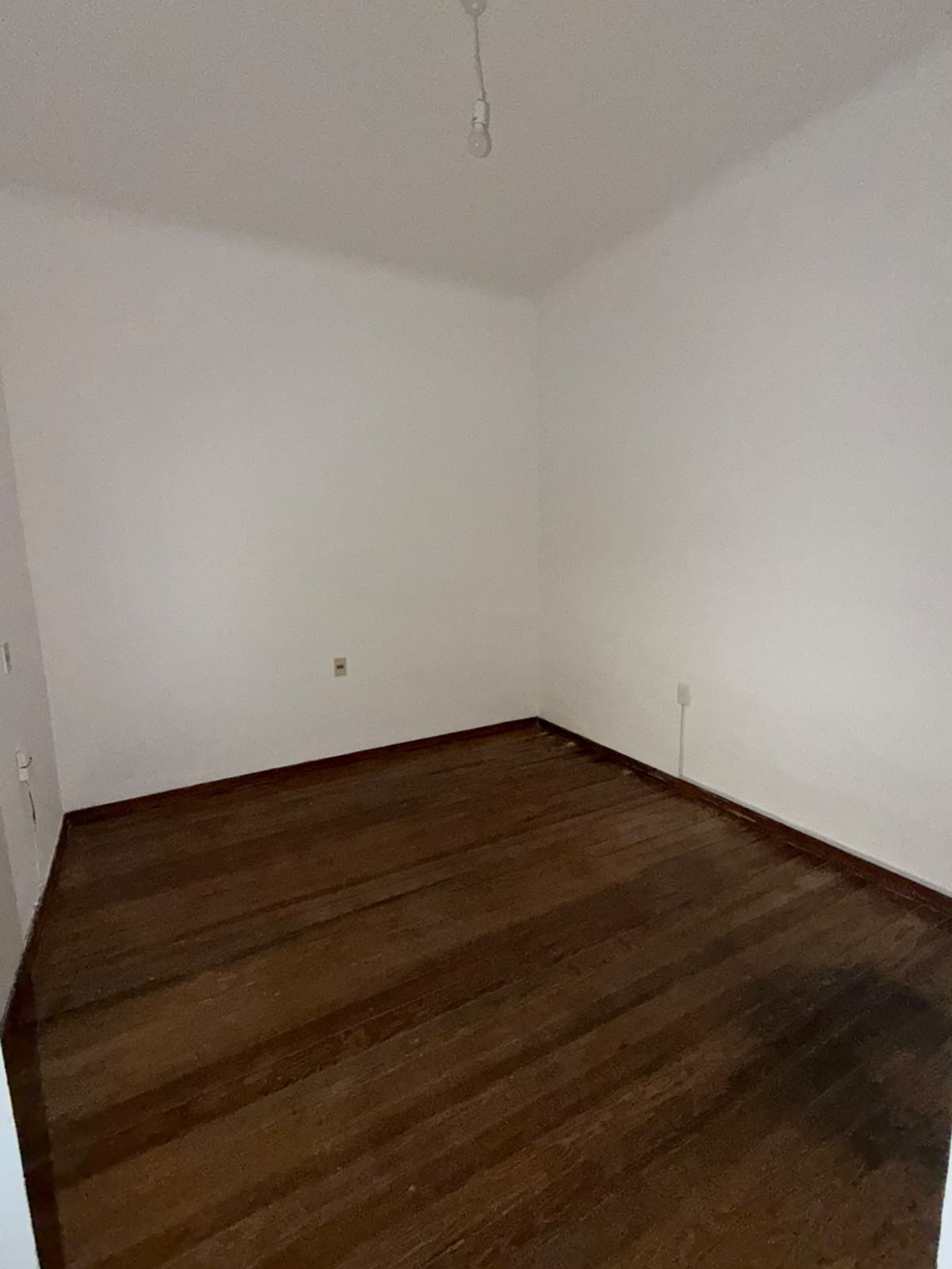 SE ALQUILA CASA DE UN DORMITORIO EN BELLA VISTA - 8