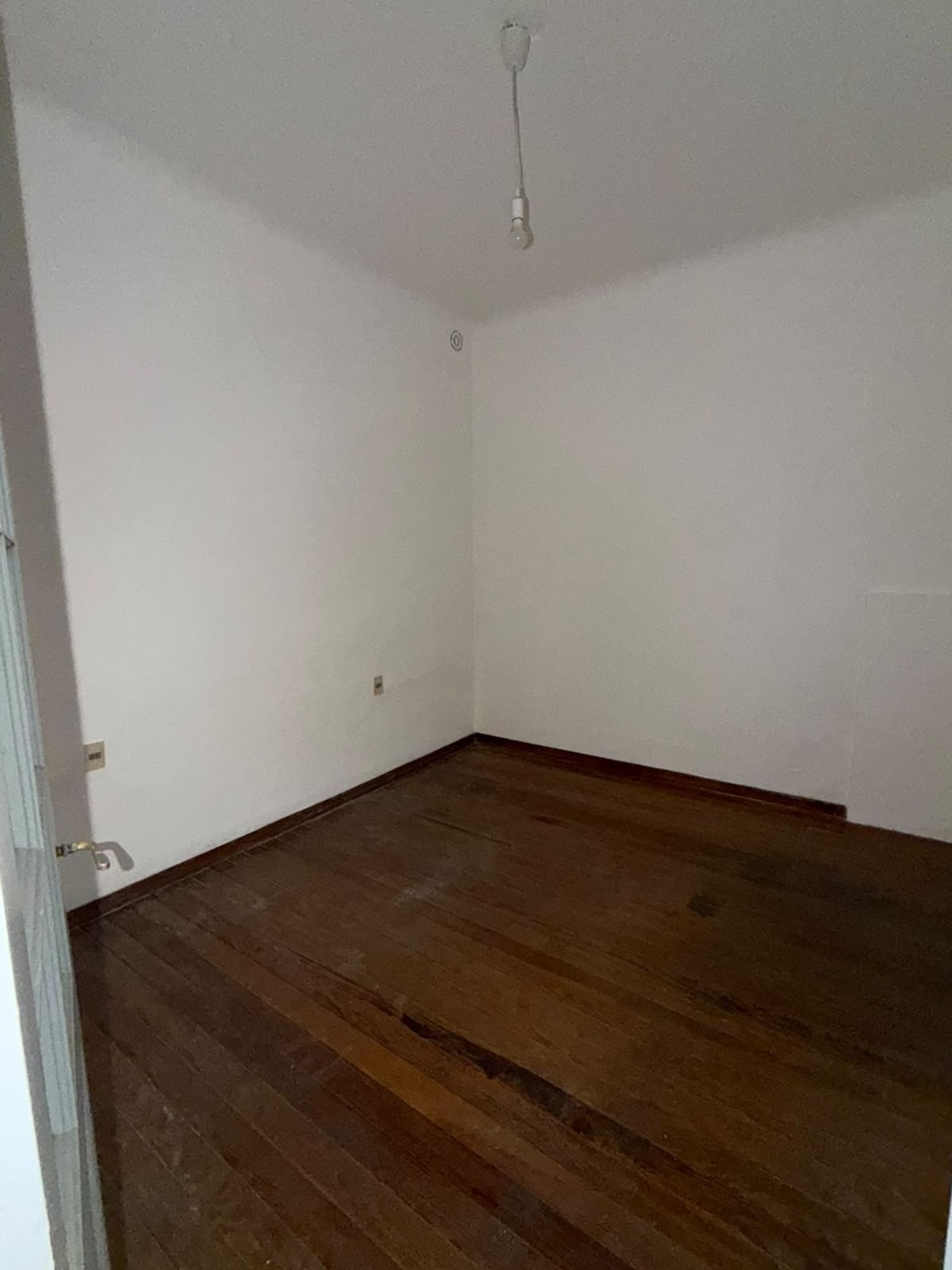 SE ALQUILA CASA DE UN DORMITORIO EN BELLA VISTA - 7