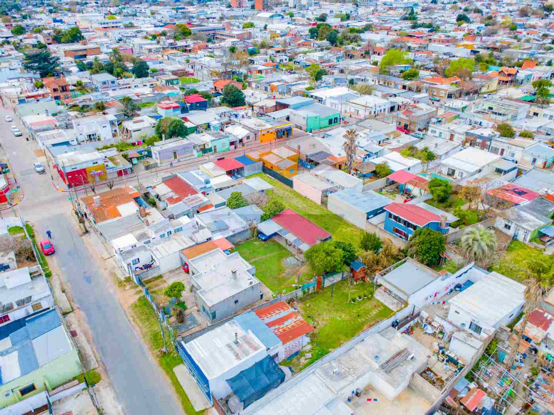 Venta de terreno en pleno centro de Pando 494m² - 10