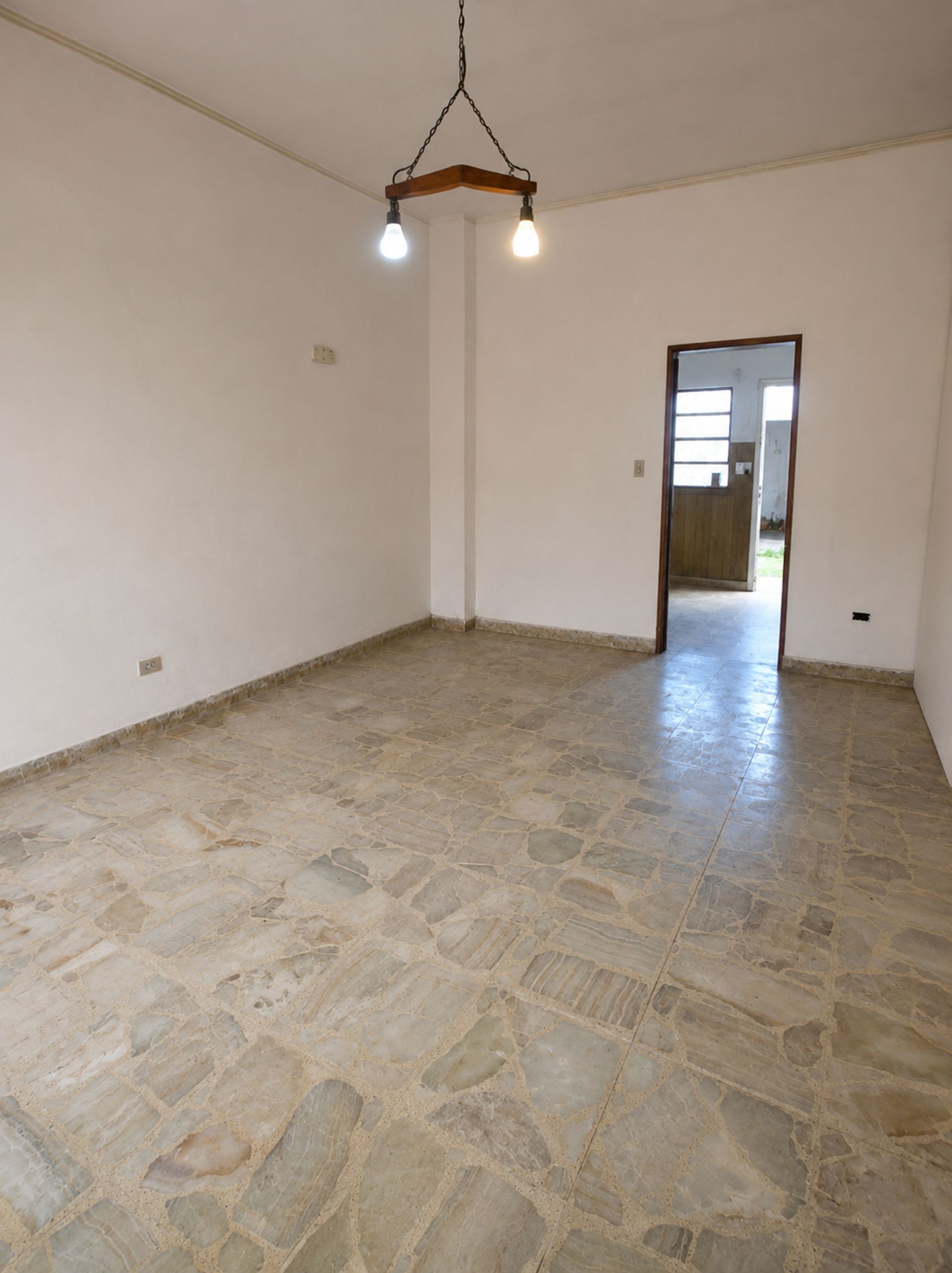 P H en Venta en Tres de Febrero, G.B.A. Zona Oeste