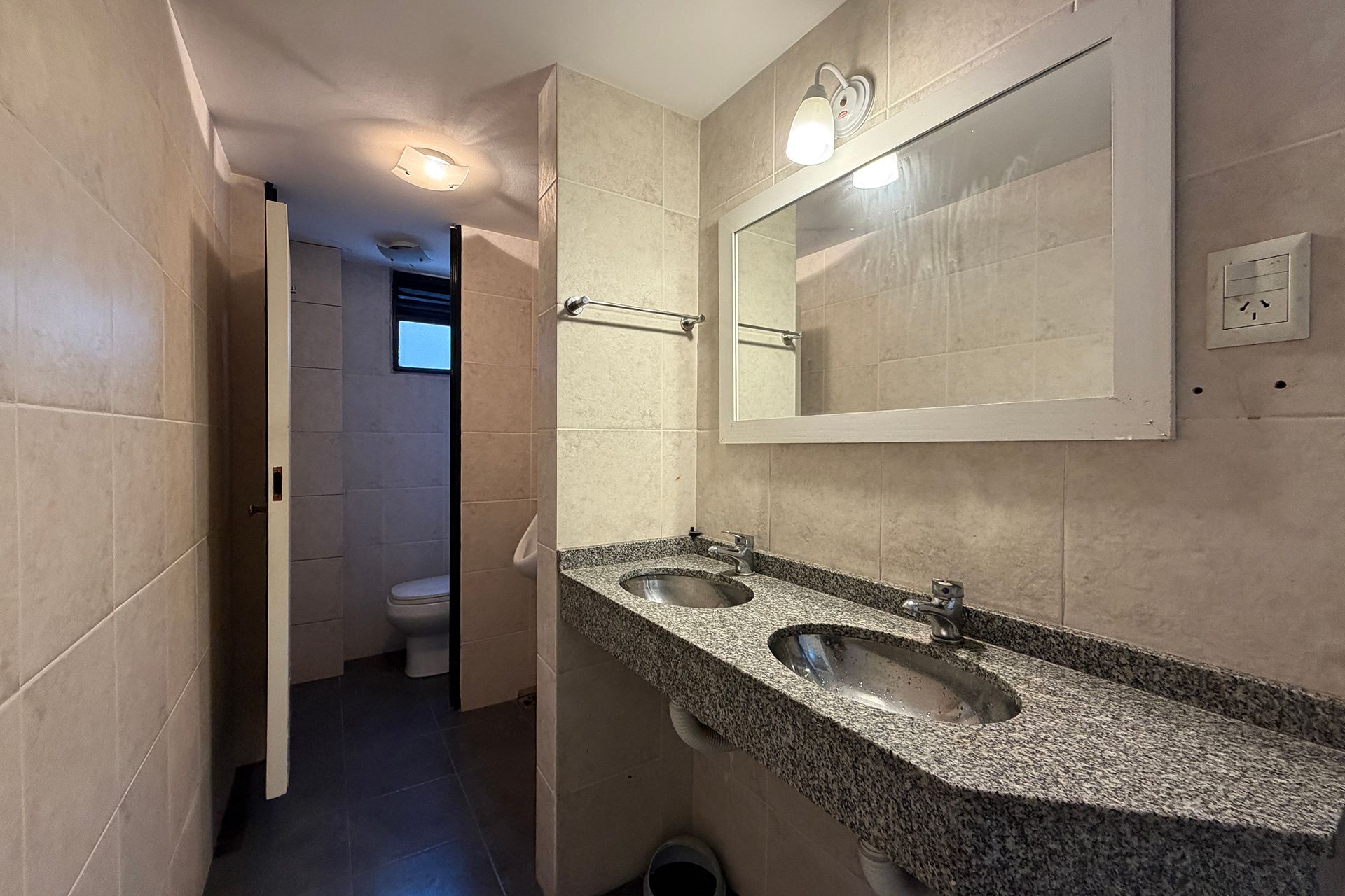 Oficina en Venta en Recoleta, Capital Federal