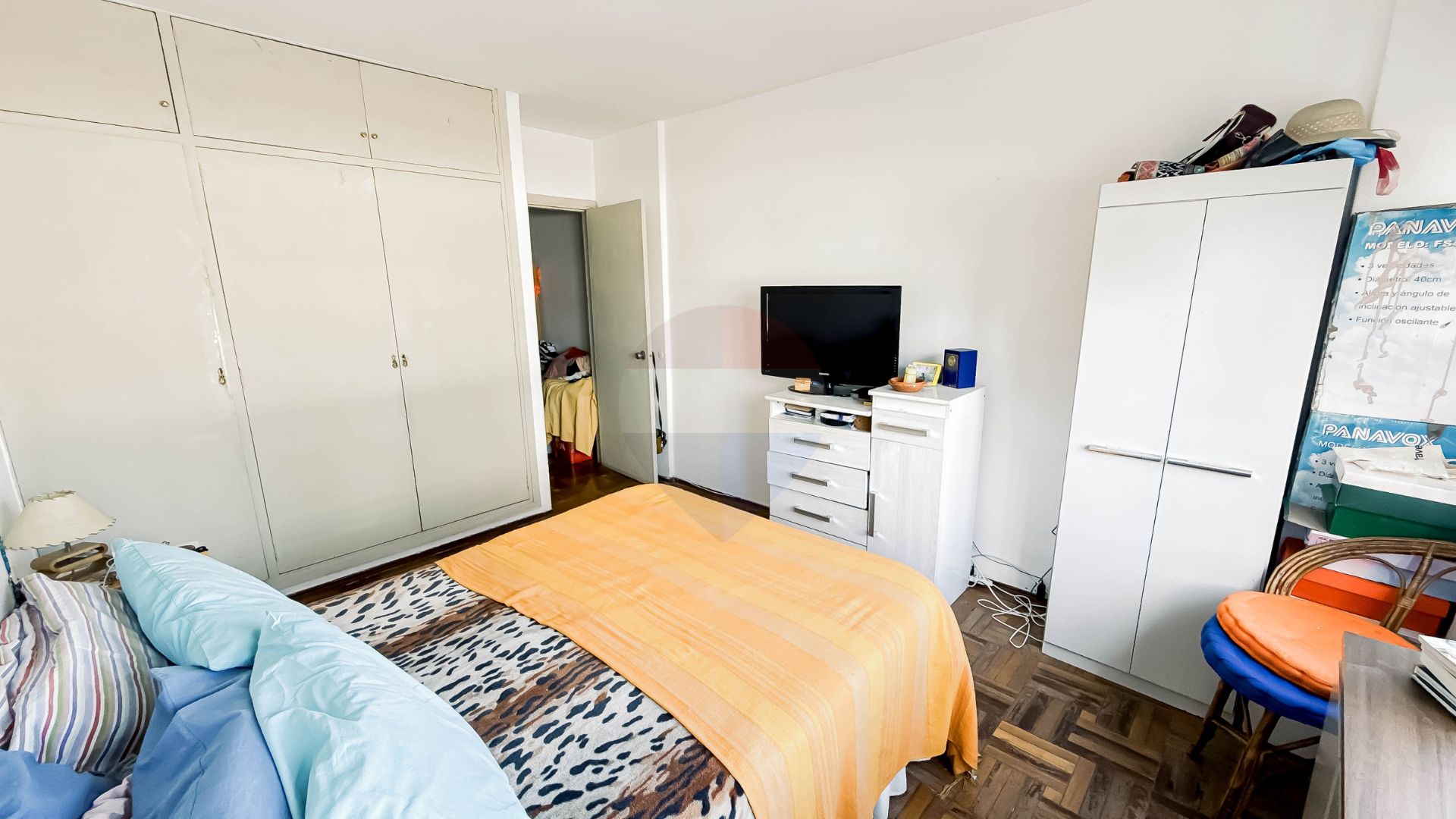 VENTA APTO CORDON 2 DORM Y COCHERA - 6
