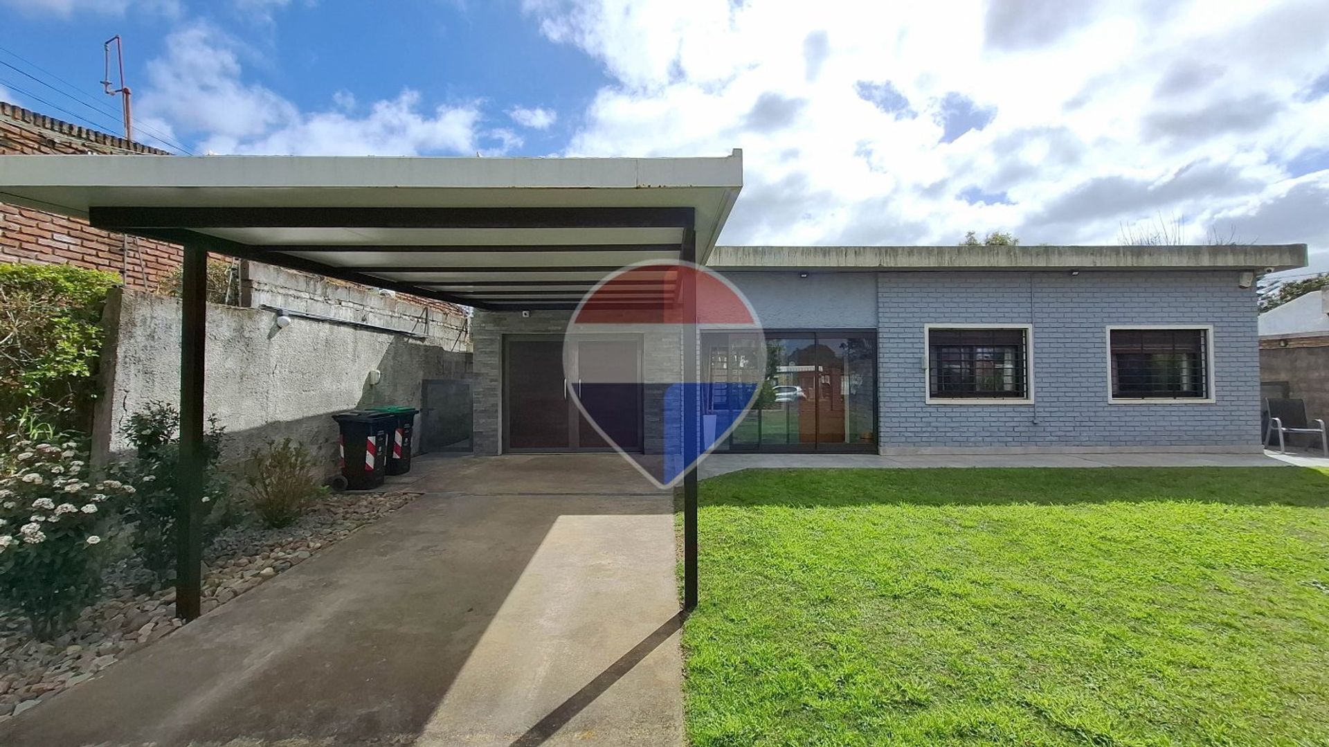 VENTA CASA LOMAS SOLYMAR SUR GRAN JARDIN BARBACOA - 5