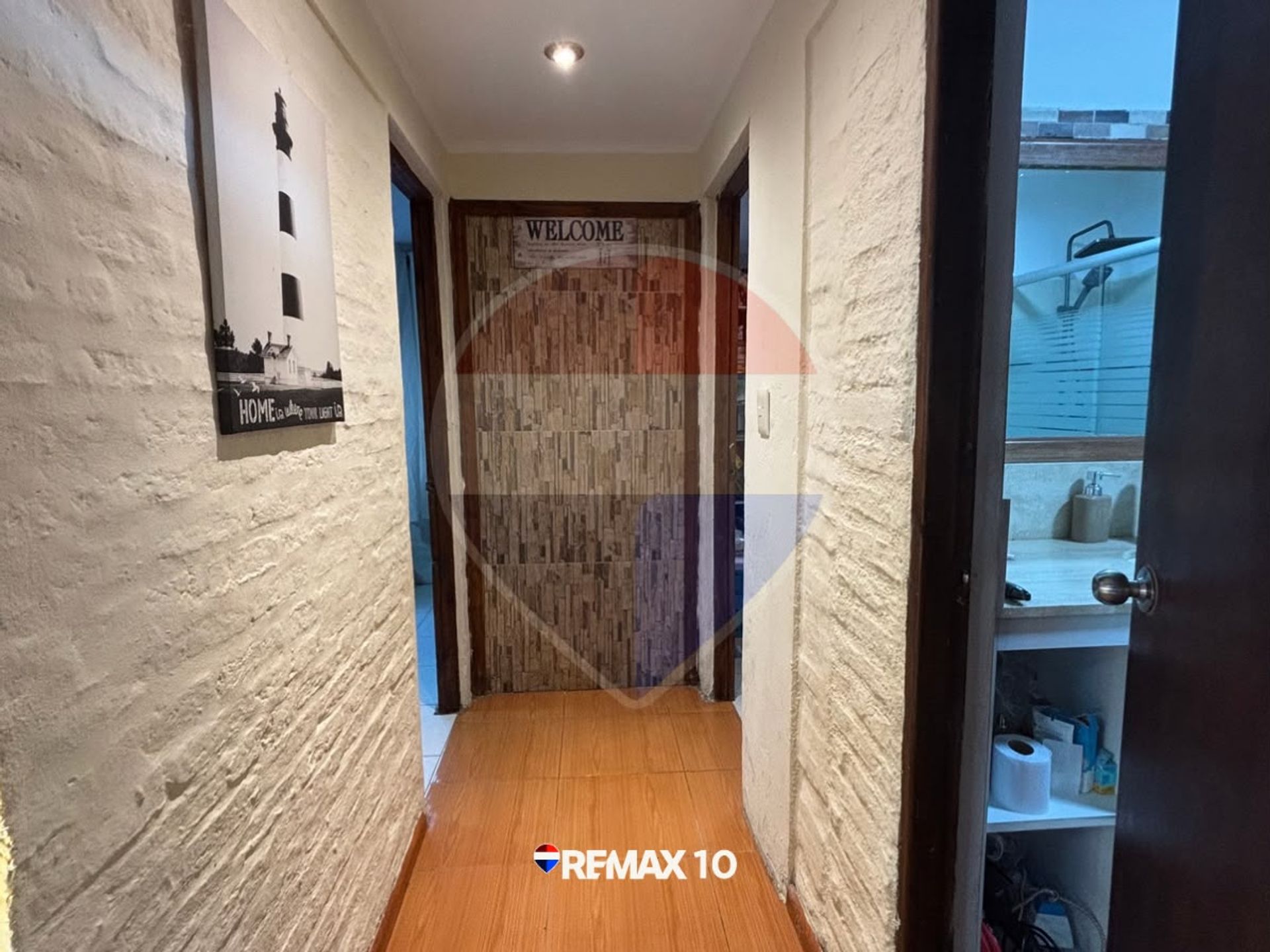 Se vende casa con barbacoa y consultorio. - 14