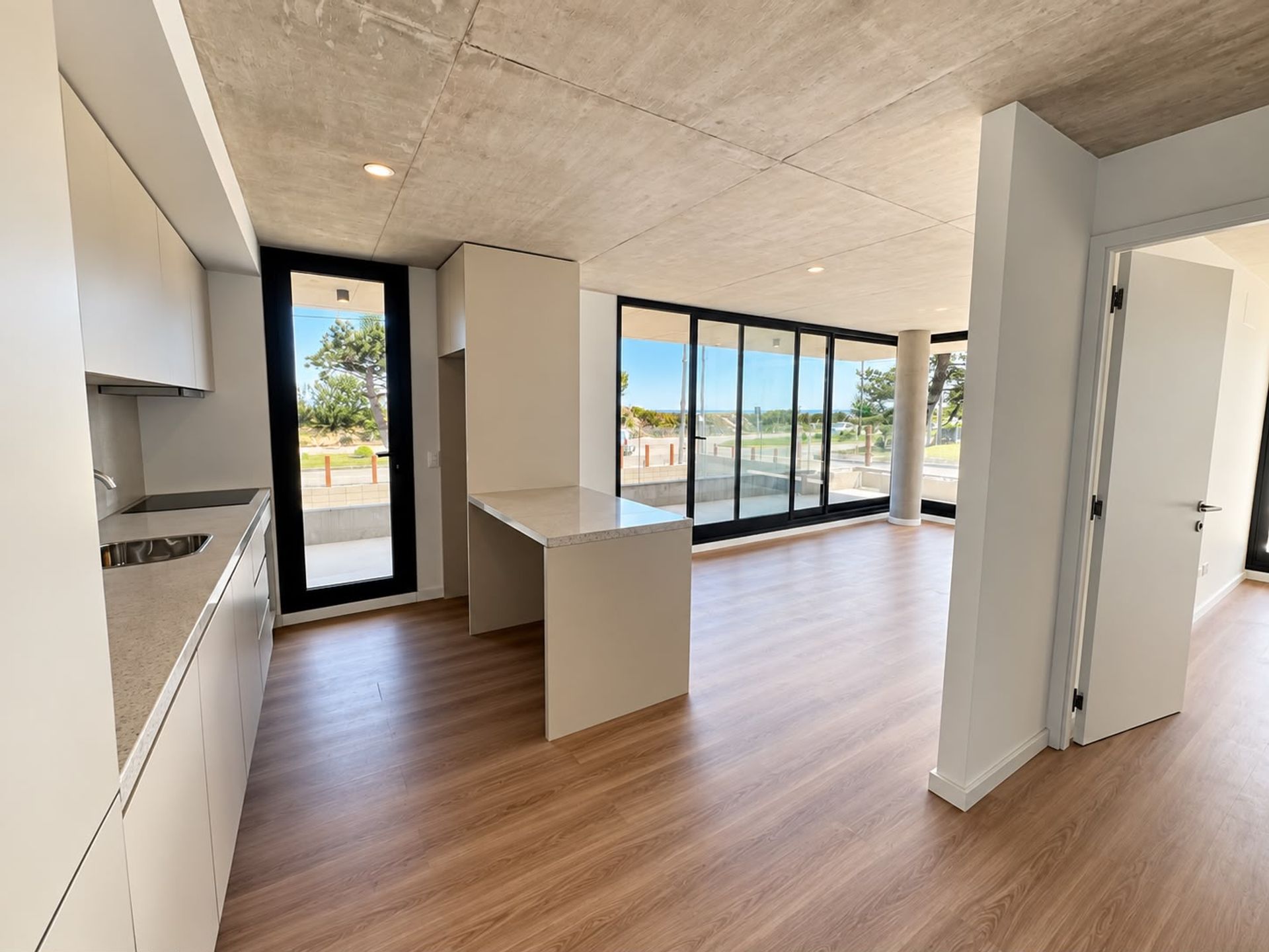 APARTAMENTO EN VENTA 2 DORMITORIOS PRIMERA LINEA - 6
