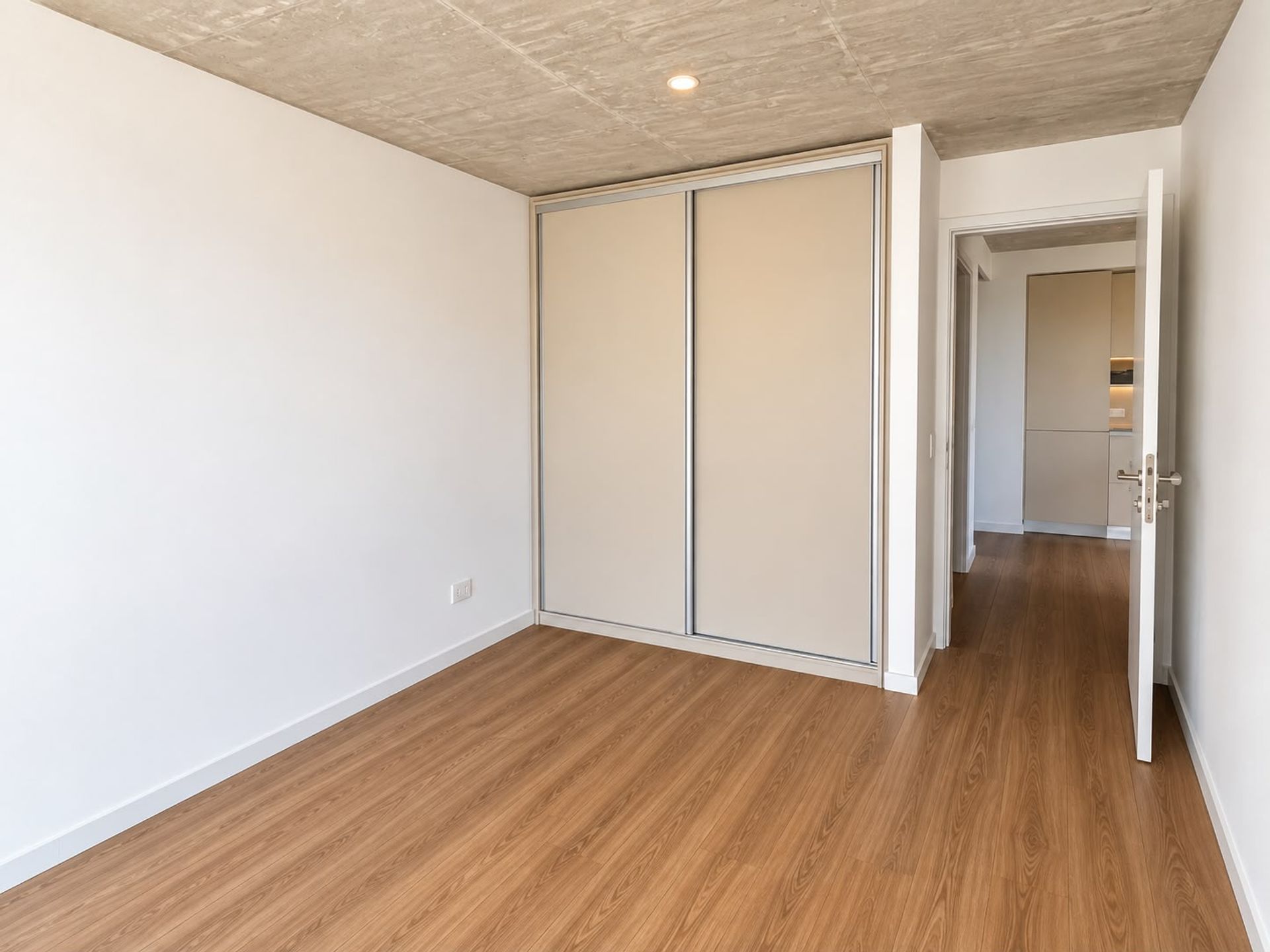 APARTAMENTO EN VENTA 2 DORMITORIOS PRIMERA LINEA - 14