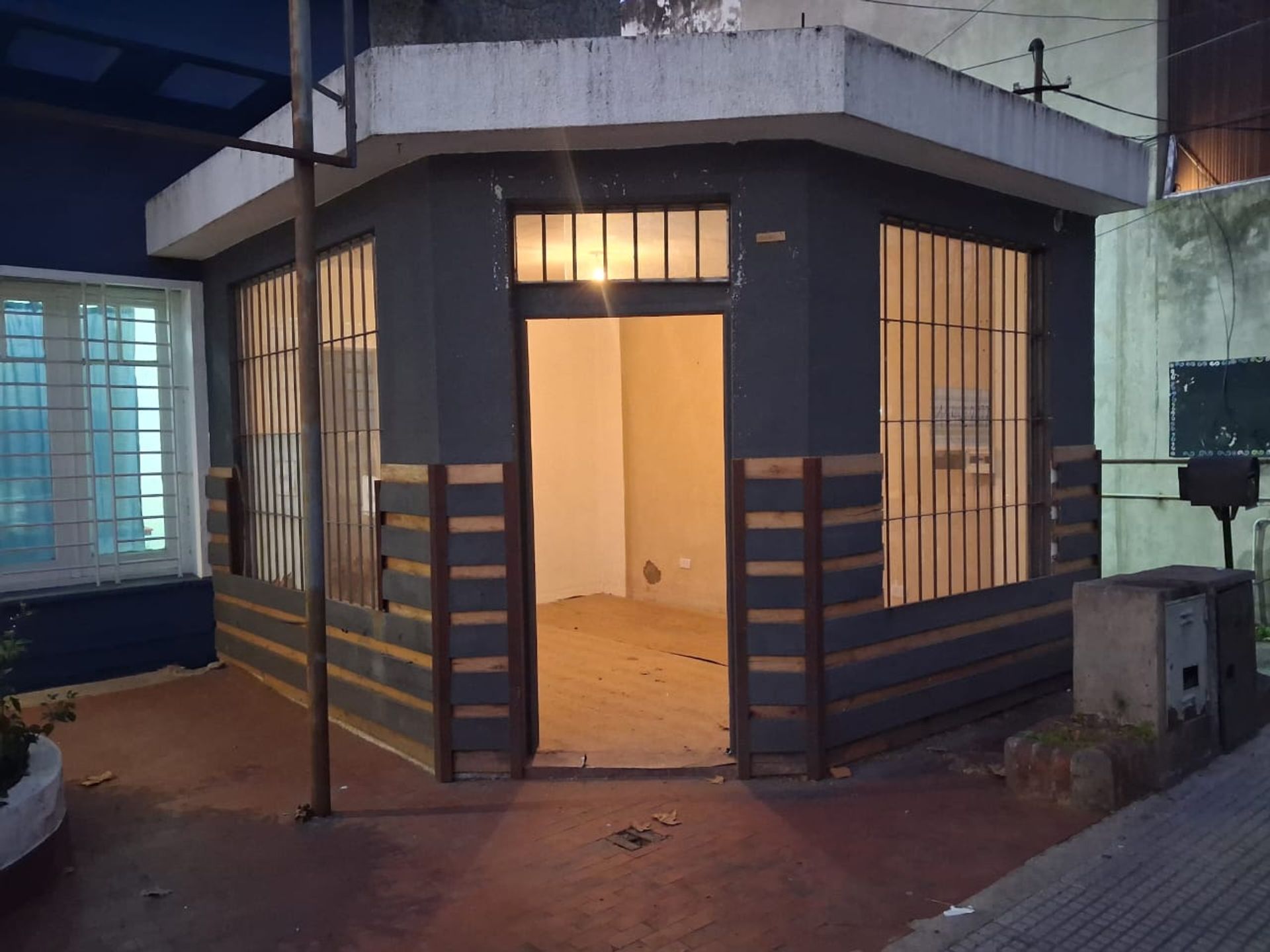 Local Comercial en Alquiler en La Matanza, G.B.A. Zona Oeste