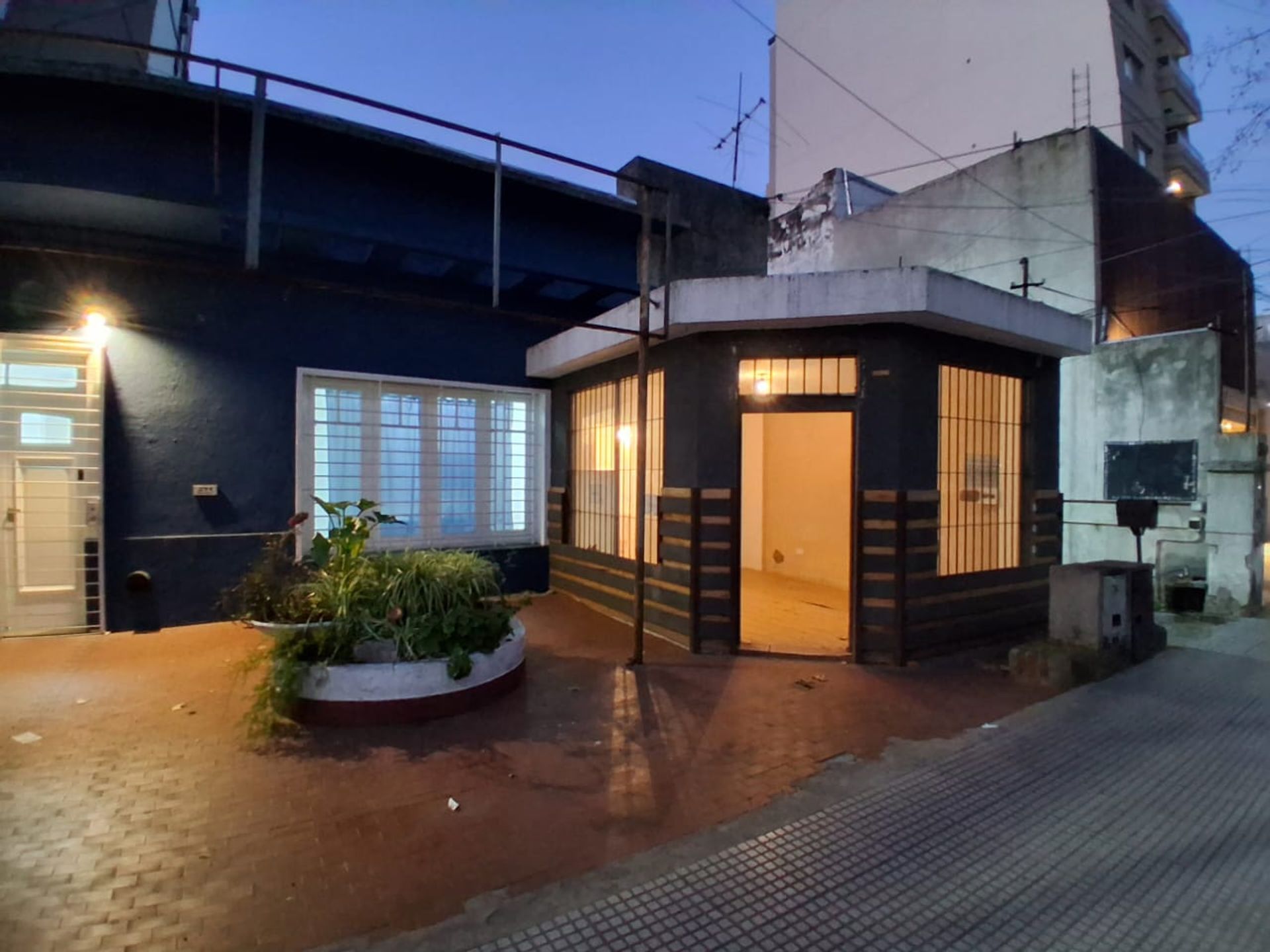 Local Comercial en Alquiler en La Matanza, G.B.A. Zona Oeste