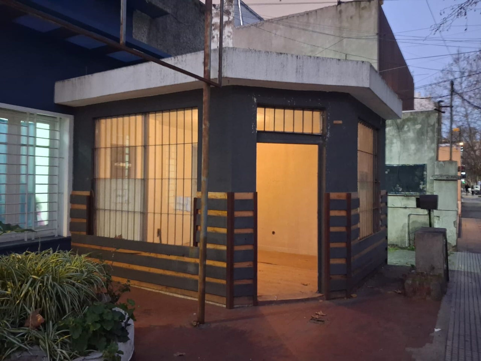 Local Comercial en Alquiler en La Matanza, G.B.A. Zona Oeste