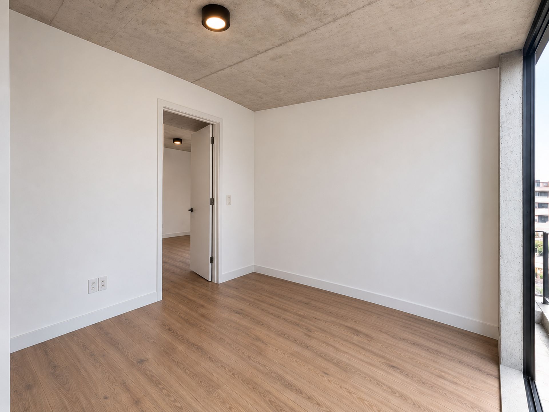 APARTAMENTO 1 DORMITORIO CON GARAGE EN 3 CRUCES - 6