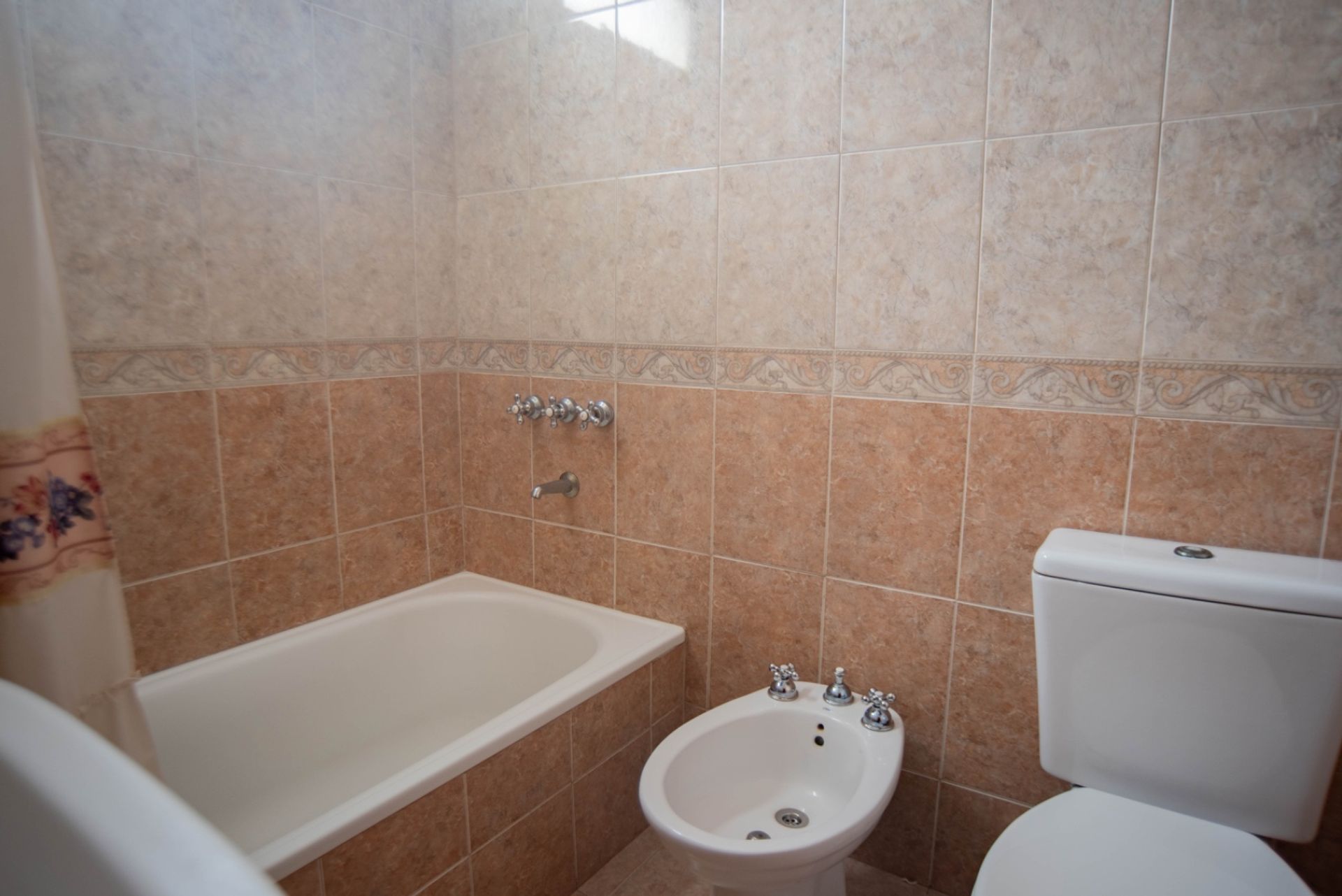 Departamento en Venta en Tres de Febrero, G.B.A. Zona Oeste
