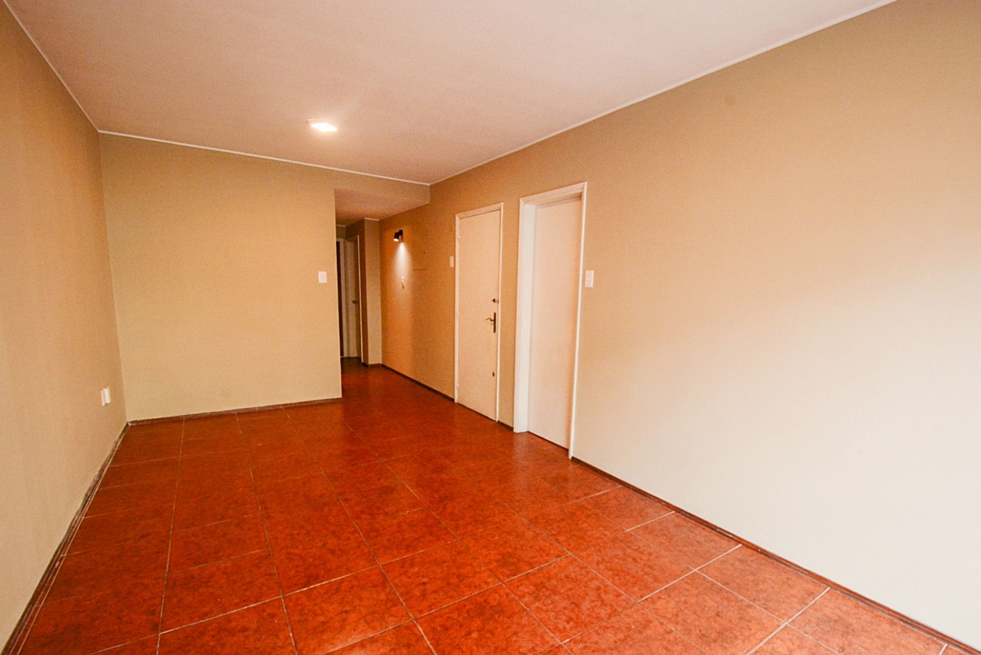 ALQUILER APARTAMENTO DE 2 DORMITORIOS CENTRO - 2