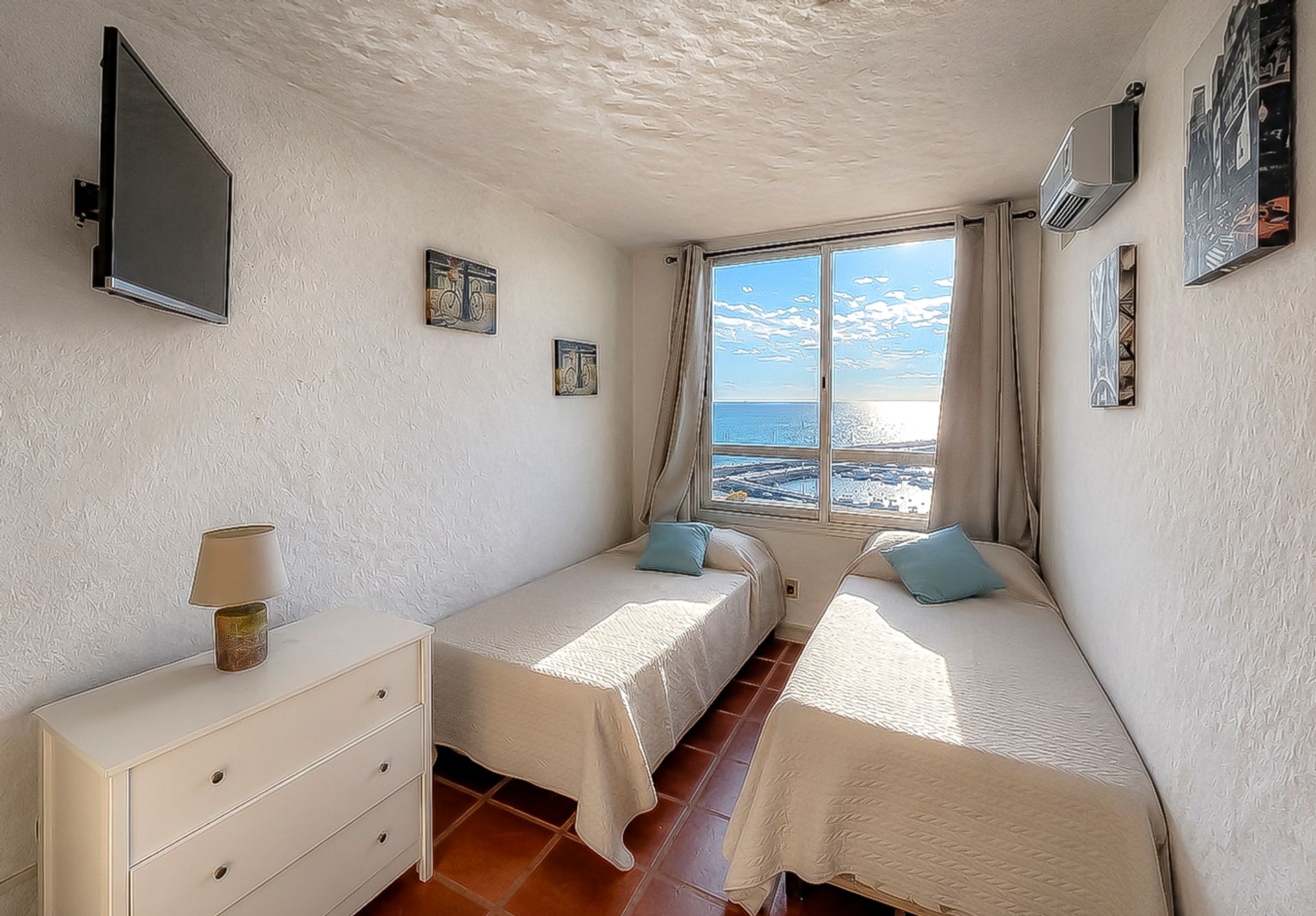 Se vende Apto frente al mar Piri&aacute;polis 2 dormi - 7
