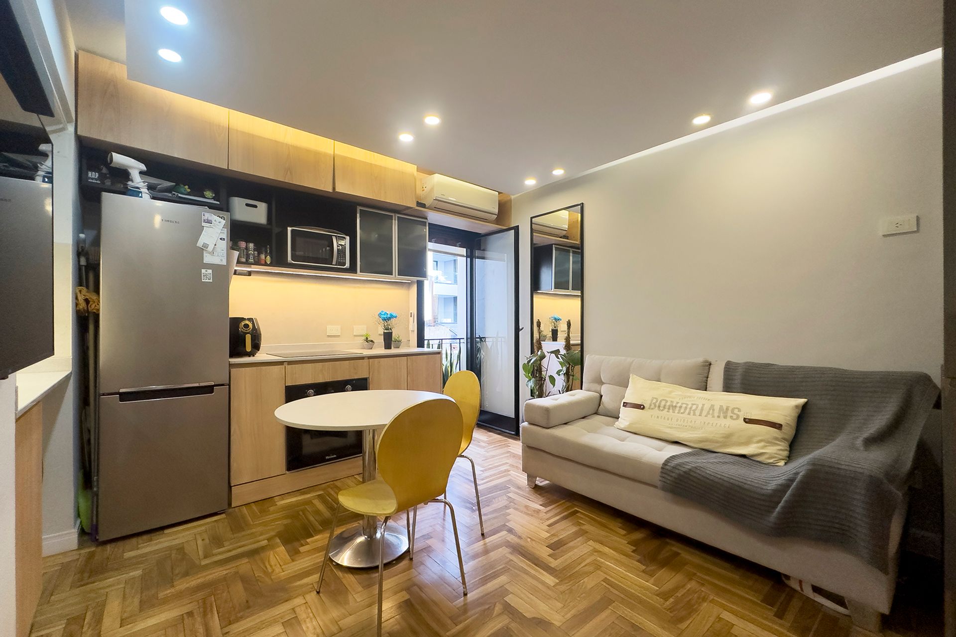 Departamento en Charcas 2800